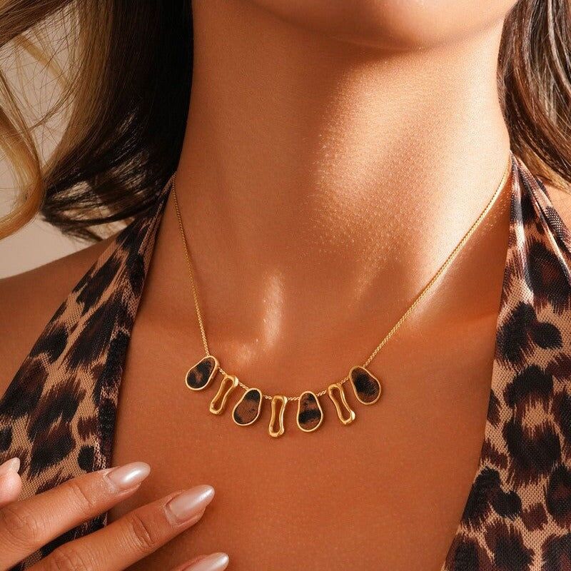 Collana in acciaio inossidabile Yaqouta