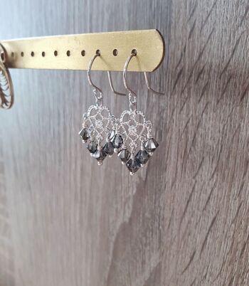 Boucles d'oreilles coeur en argent en filigrane avec cristaux de tanzanite 3