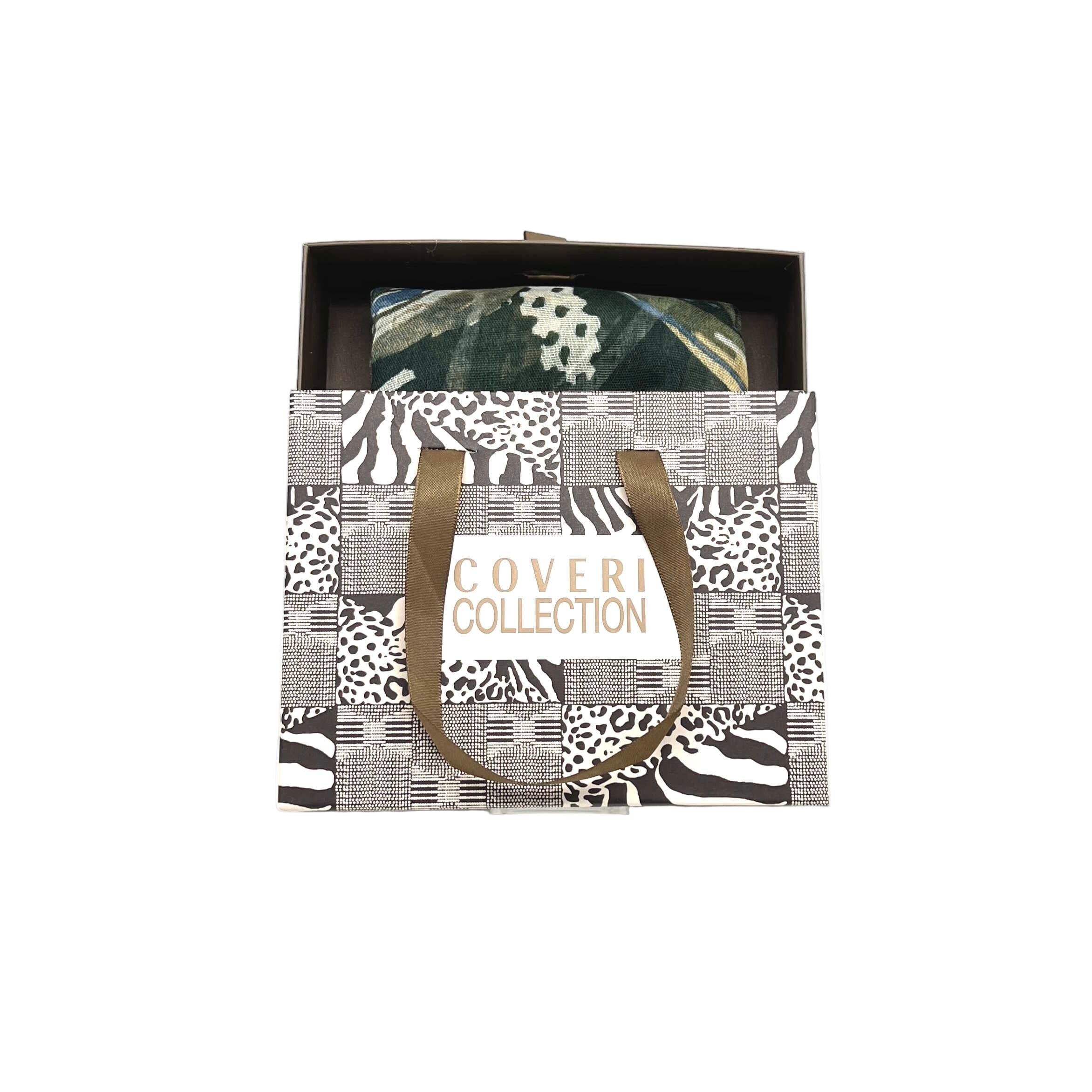 Leichter Schal in weihnachtlicher Geschenkbox, Marke Coveri Kollektion, Art.252101