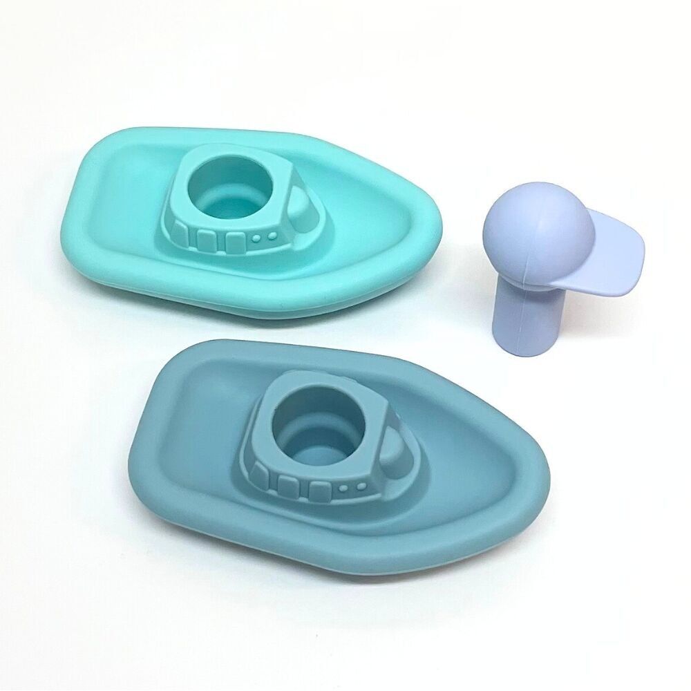 Jouet d'éveil pour le bain en silicone - Set de 2 bateaux + 1 capitaine bleu/turquoise - Jouets éducatif - Marque française