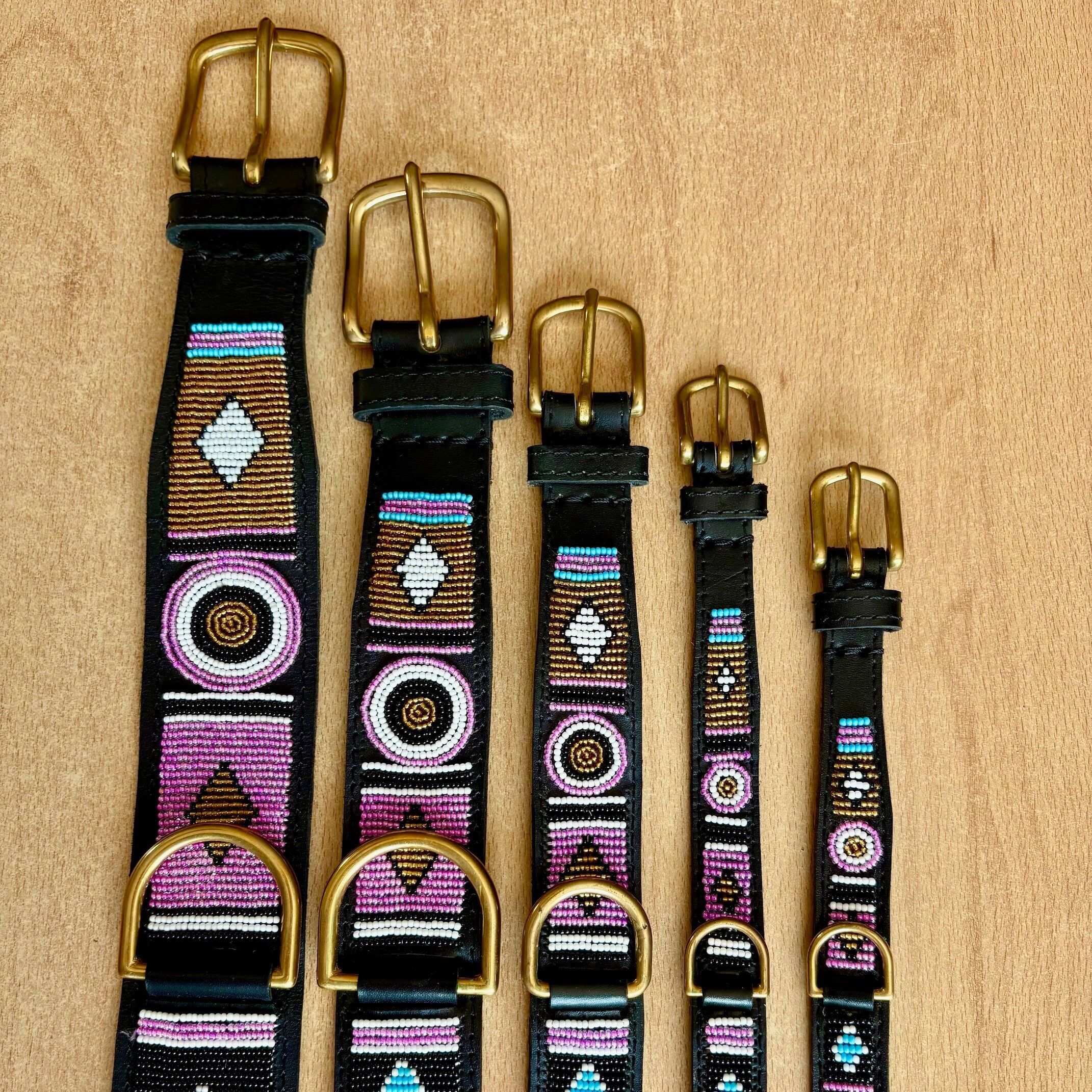 Collier KIKE pour chien en cuir et tissage de perles Maasaï