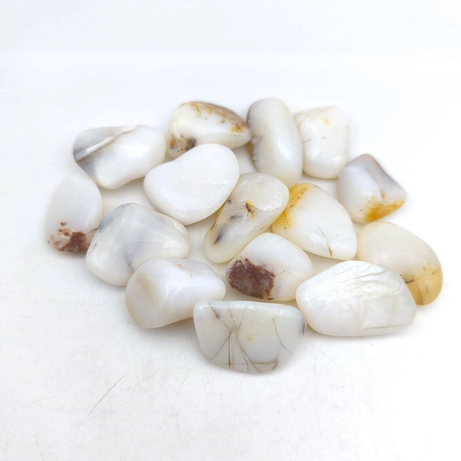 Trommelsteine ​​– Weißer Opal