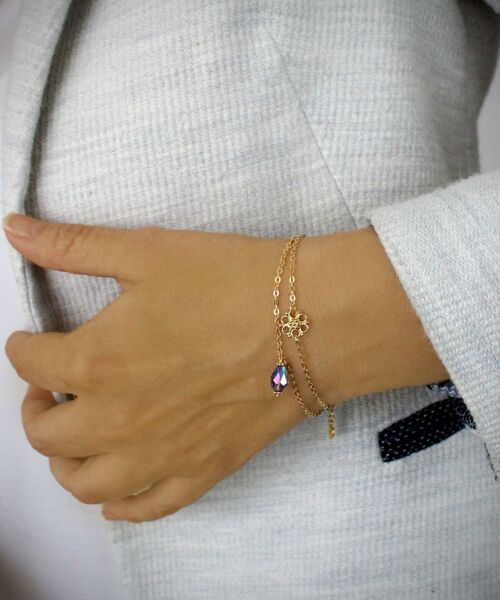 Tanzanite AB drop and gold flower bracelet