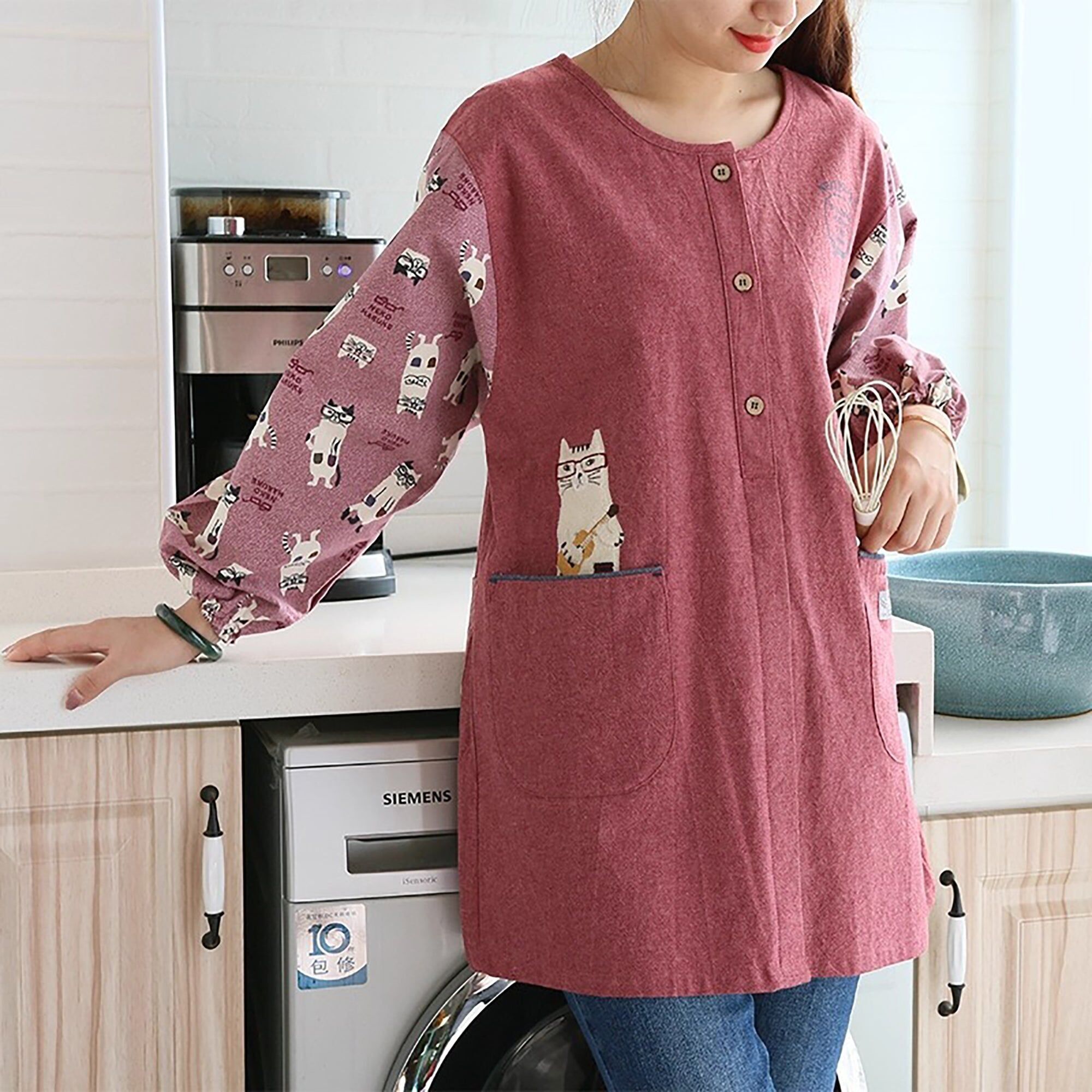 Grembiule con il simpatico gatto Kusuguru