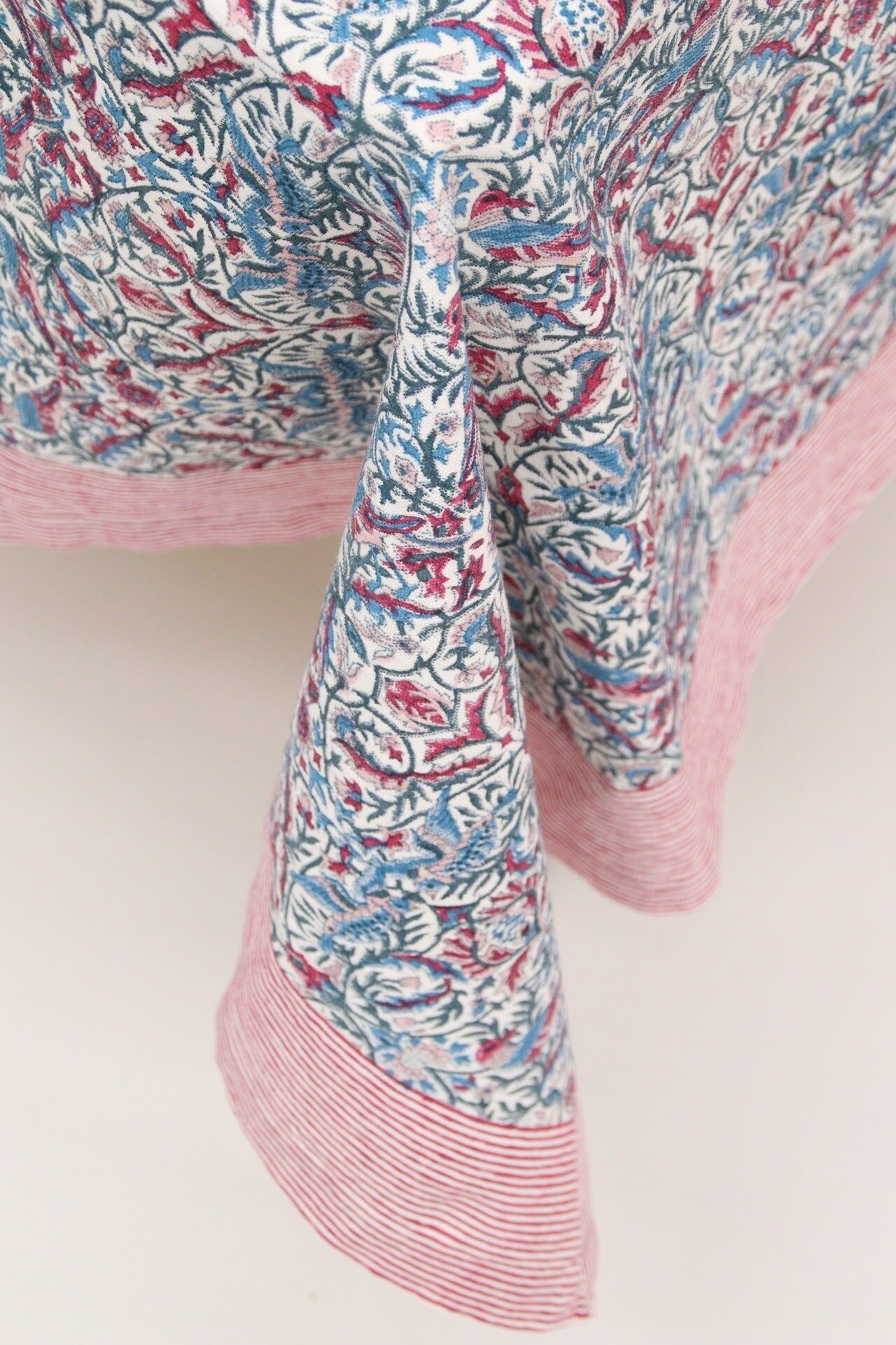 Tischdecke | Birdz Carmine