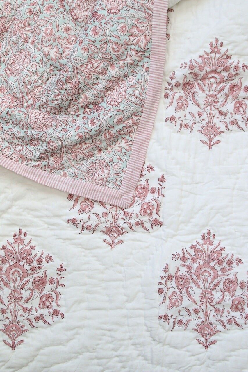 handbedruckte Steppdecke | Varmala Roza