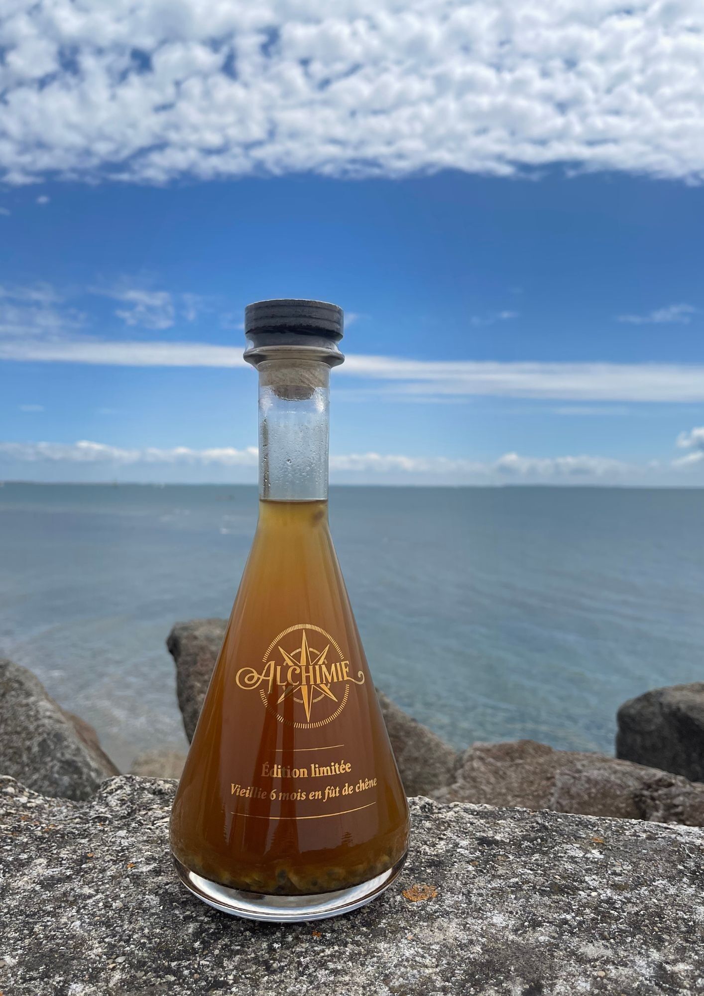 Ron de edición limitada con maracuyá y vainilla orgánica de Madagascar