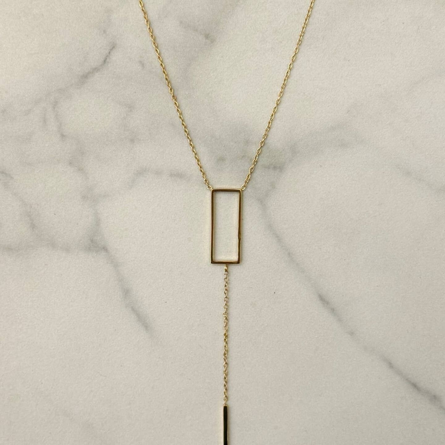 Collana geometrica con rettangolo e bastoncino