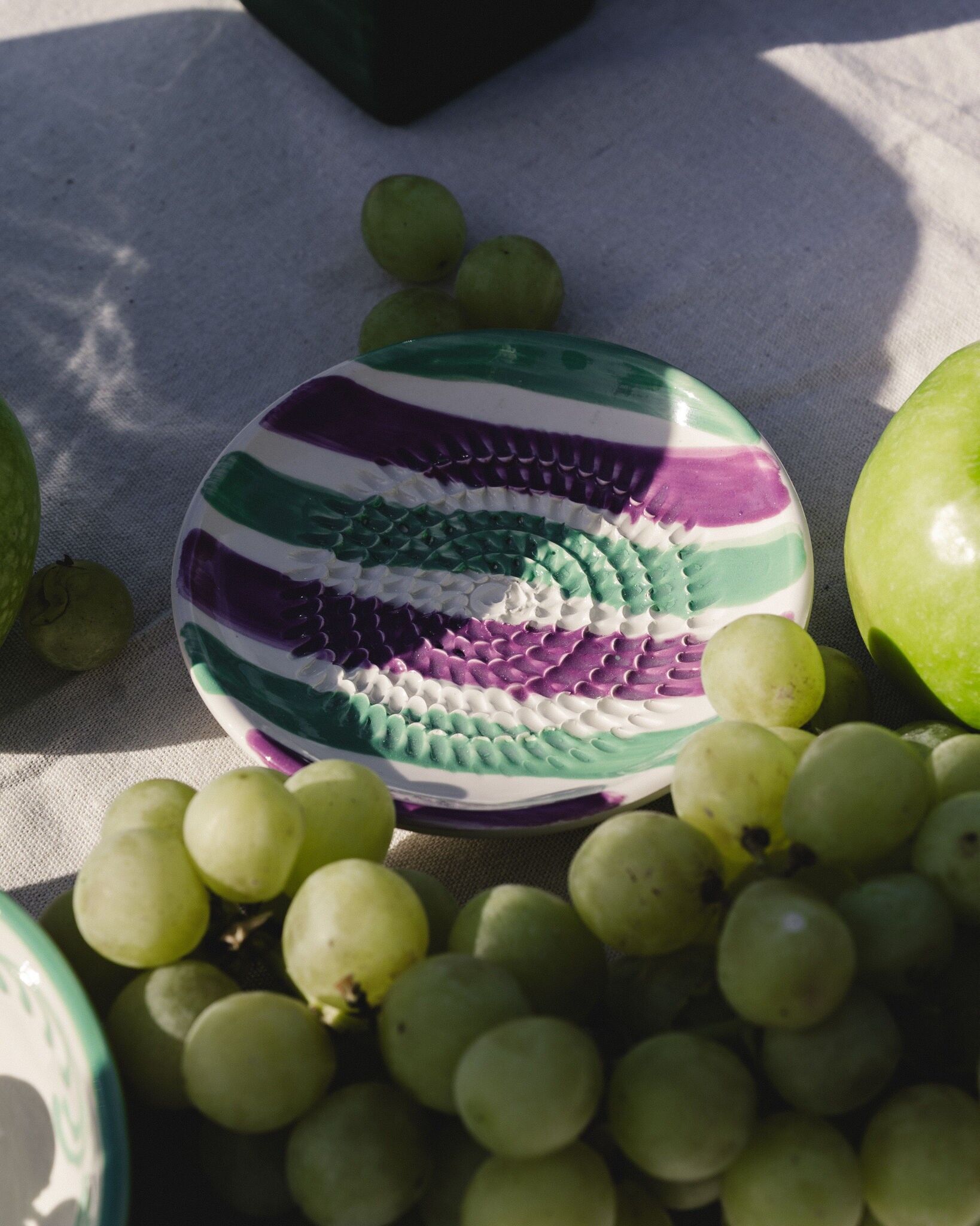 Piccola grattugia per aglio in ceramica - EMERALD