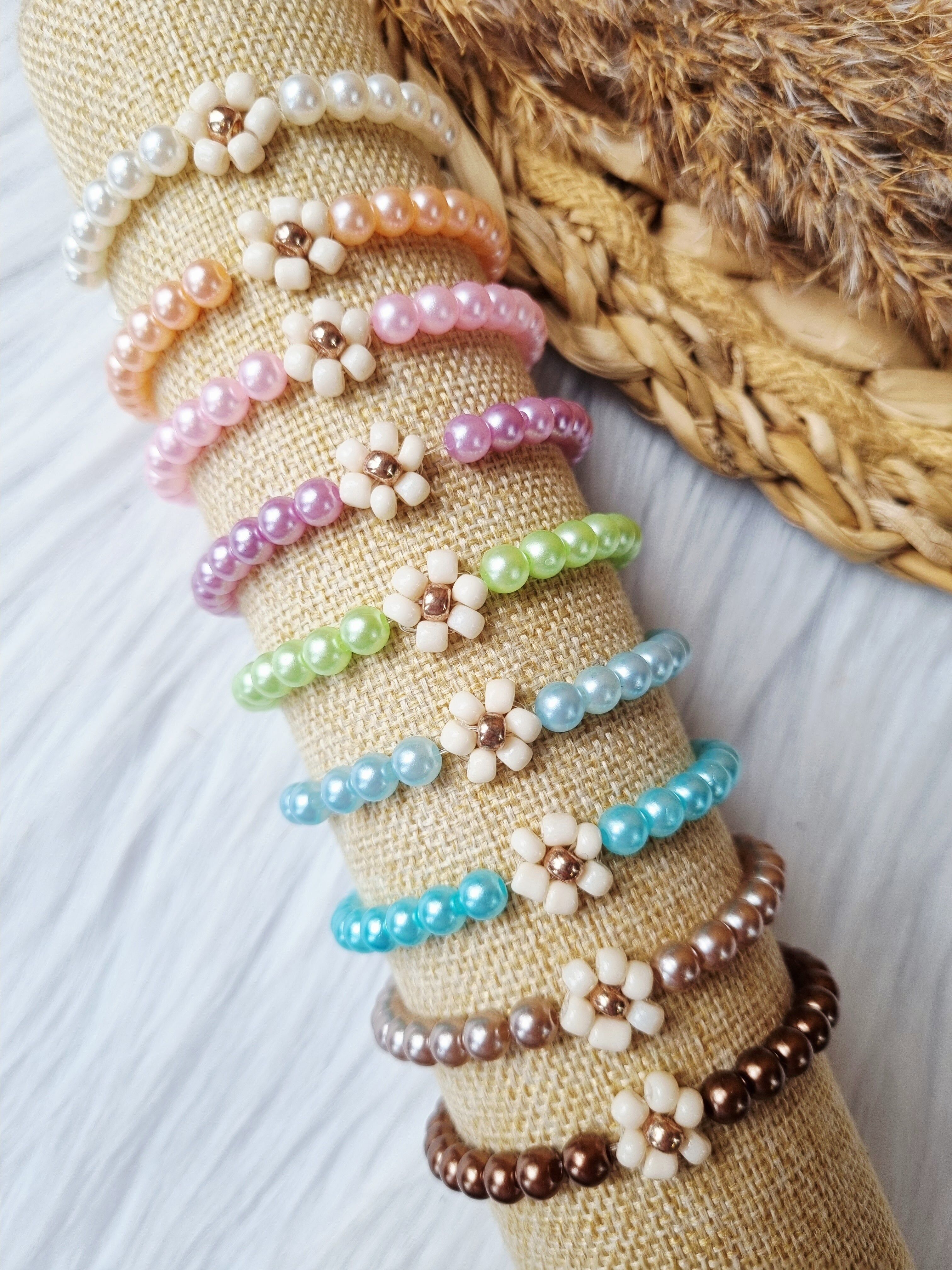 Children's bracelet - Pearl daisy single