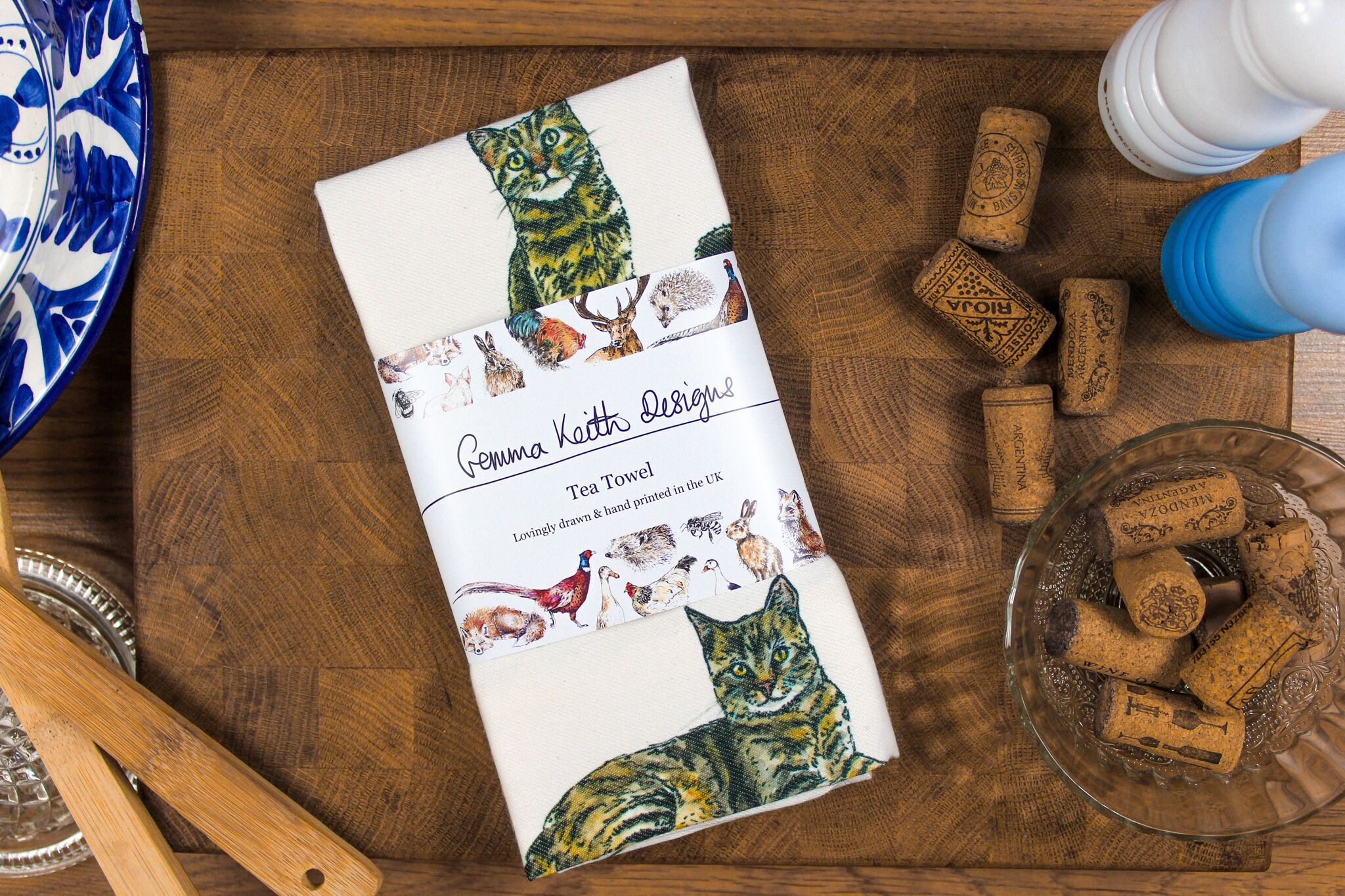 Strofinaccio stampato a mano con gatto soriano marrone in cotone e poliestere riciclato, 50x70 cm