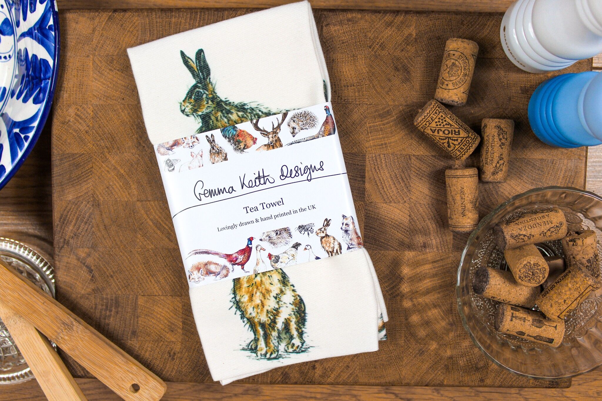 Strofinaccio stampato a mano con coniglio e lepri in cotone e poliestere riciclato, 50x70 cm