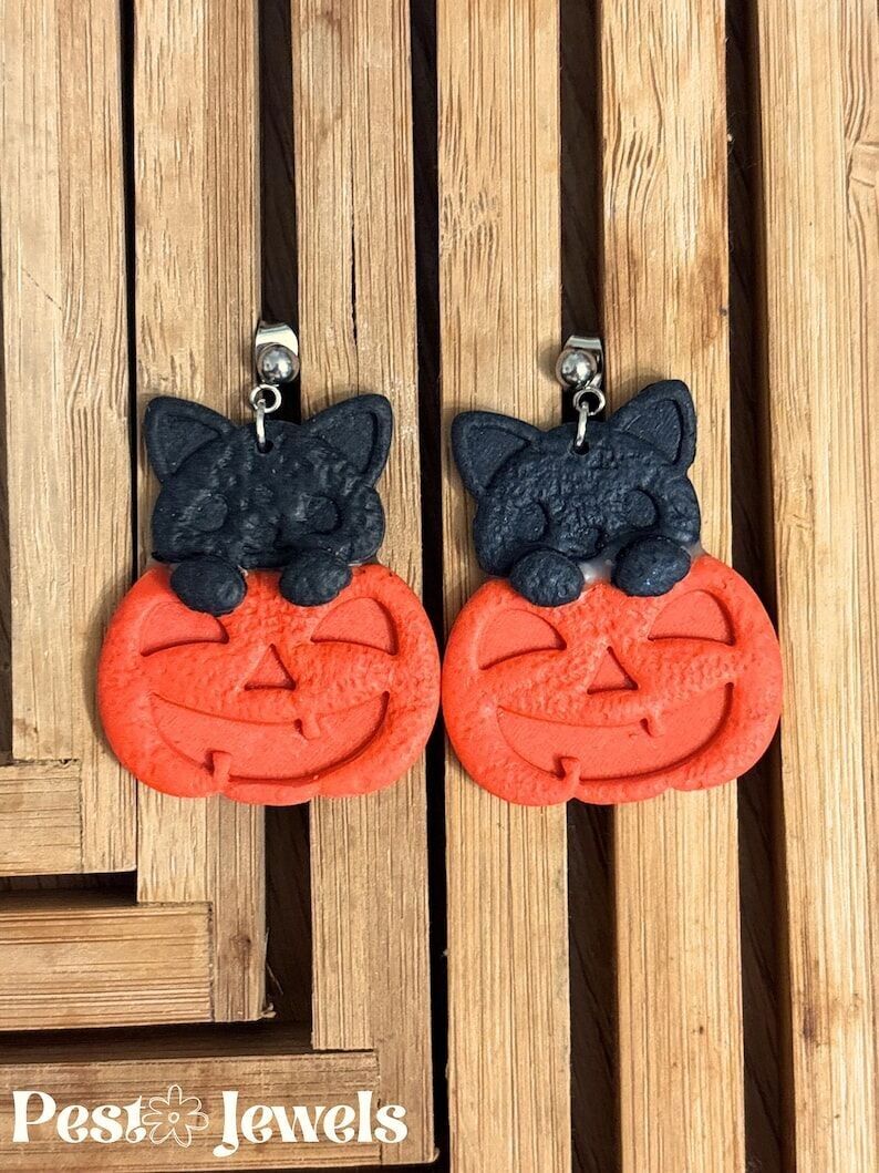 Hecate - Polymer Clay Pumpkin and Cat Earrings - Handmade Halloween Jewelry - Colorful Cats and a Magical Atmosphere - Pesto Jewels