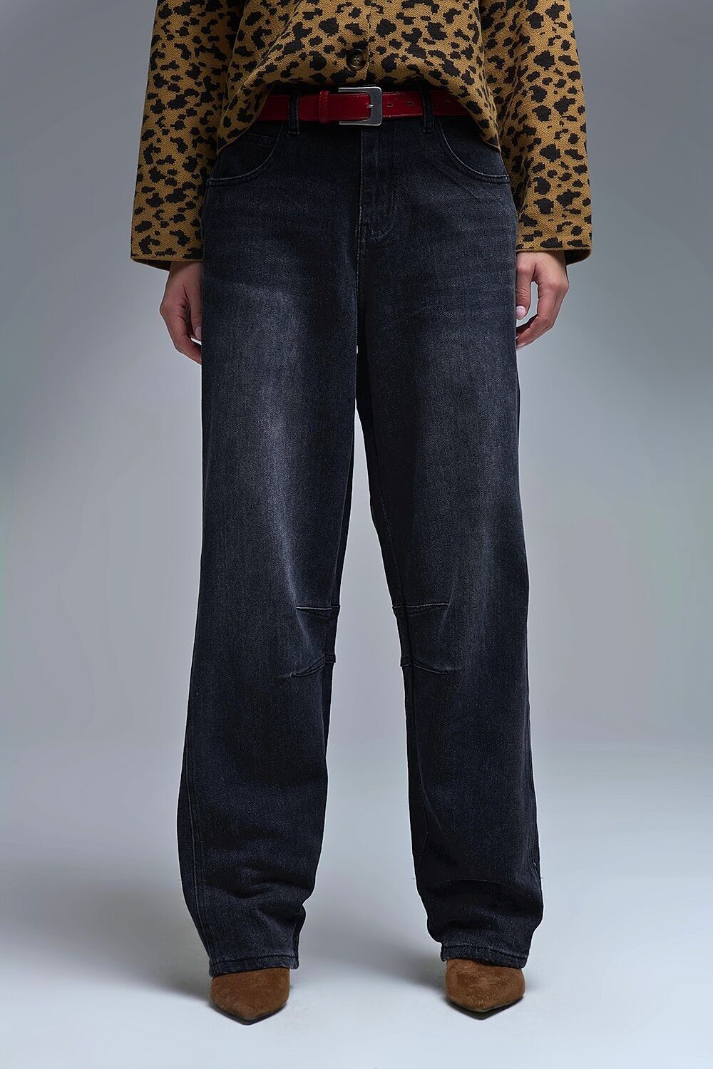 Jean Barrel en denim noir délavé