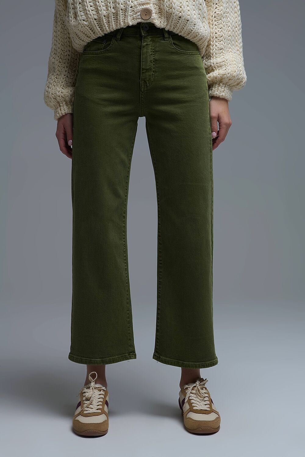 Jeans cropped a gamba larga color verde oliva