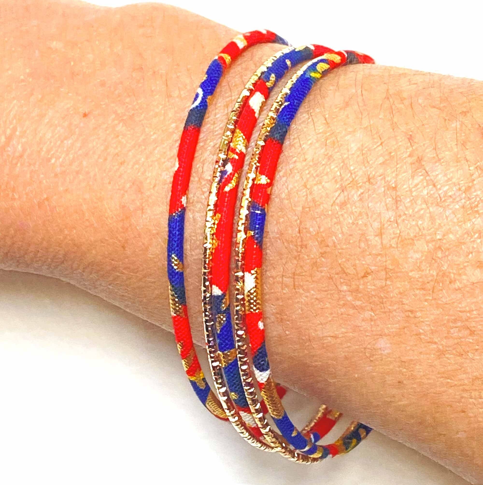 Dünne Armbänder in rotem, marineblauem und goldenem Wachsdruck – 2 Größen