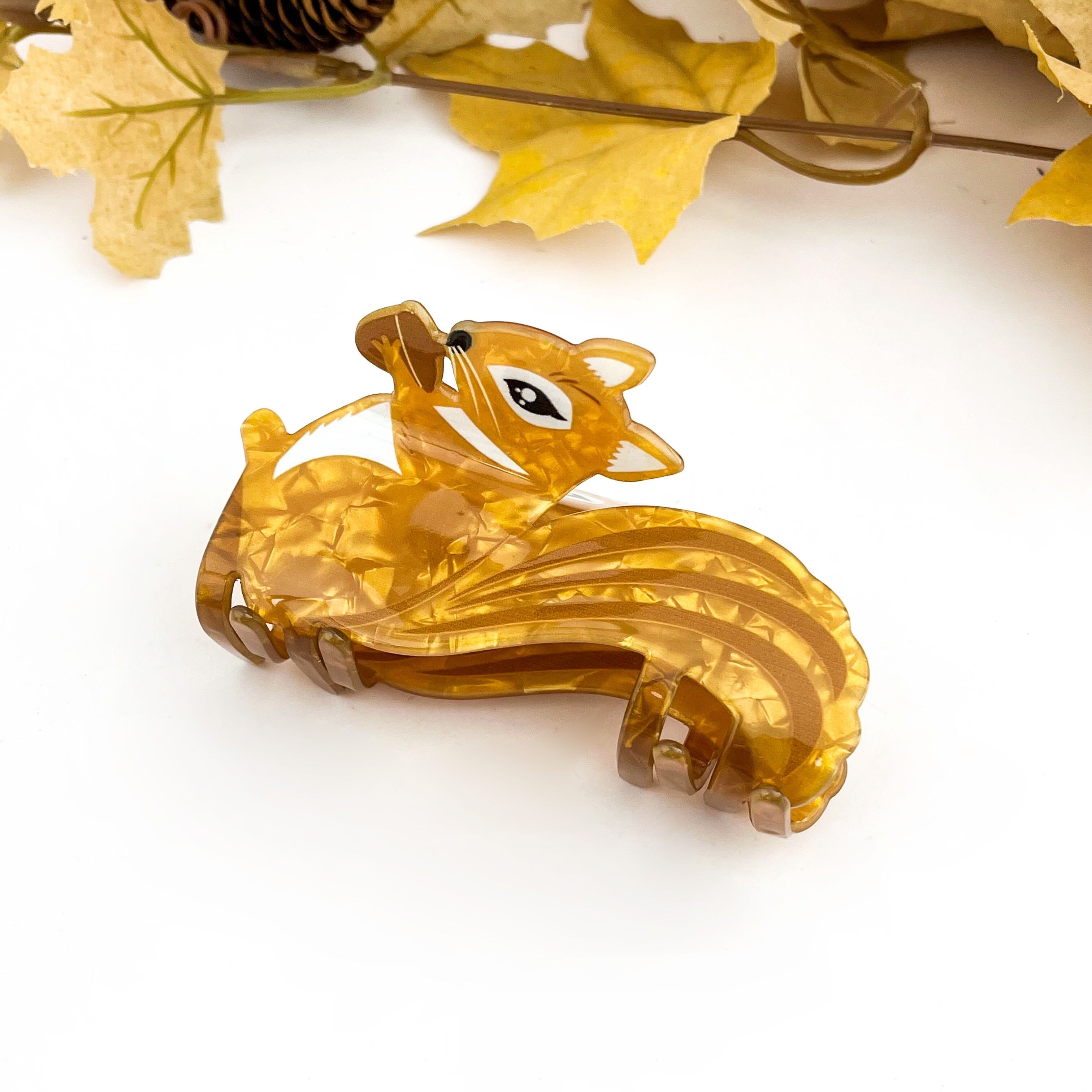 Haarspange aus Acryl mit Eichhörnchenmotiv