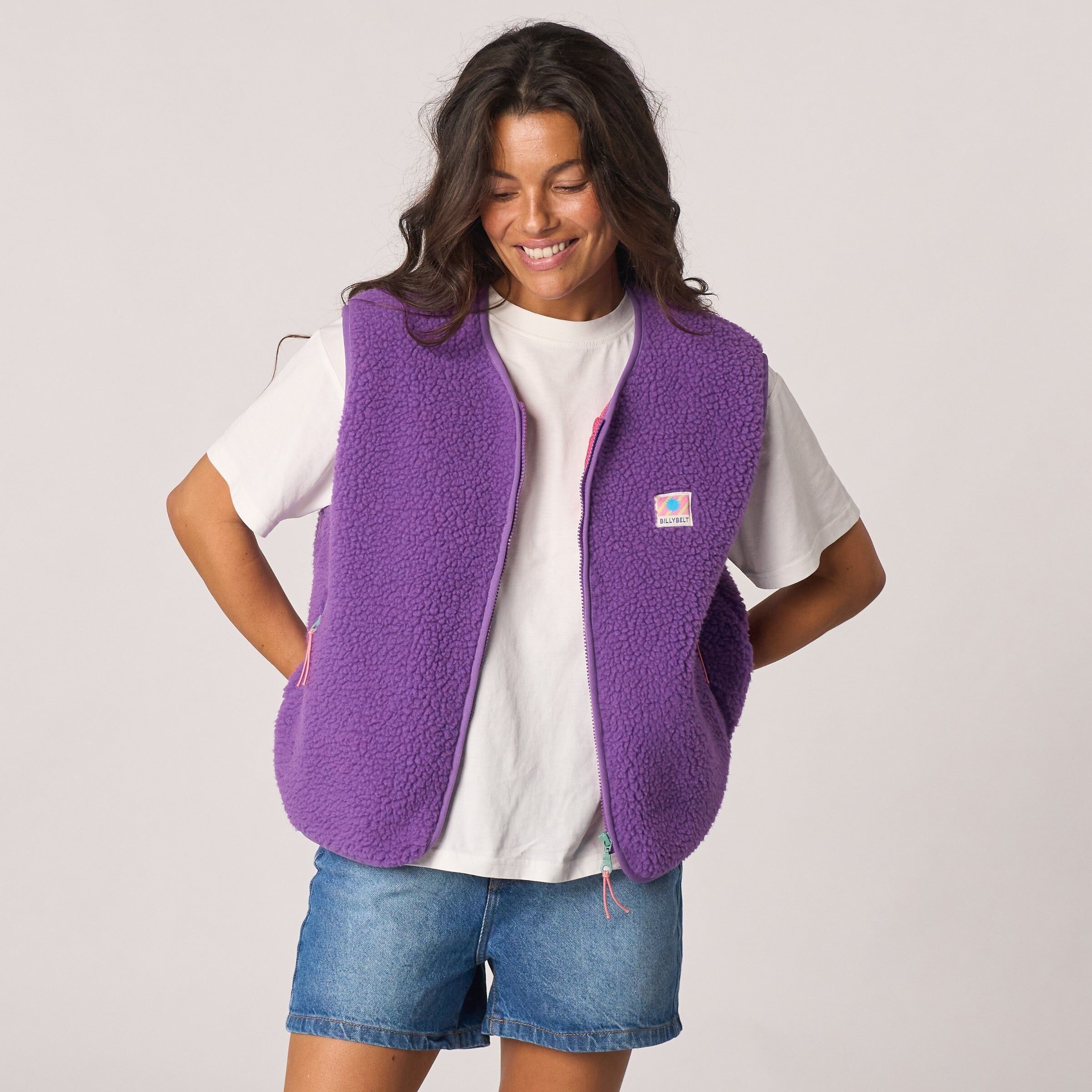 Women's sleeveless zip-up sherpa jacket - Purple