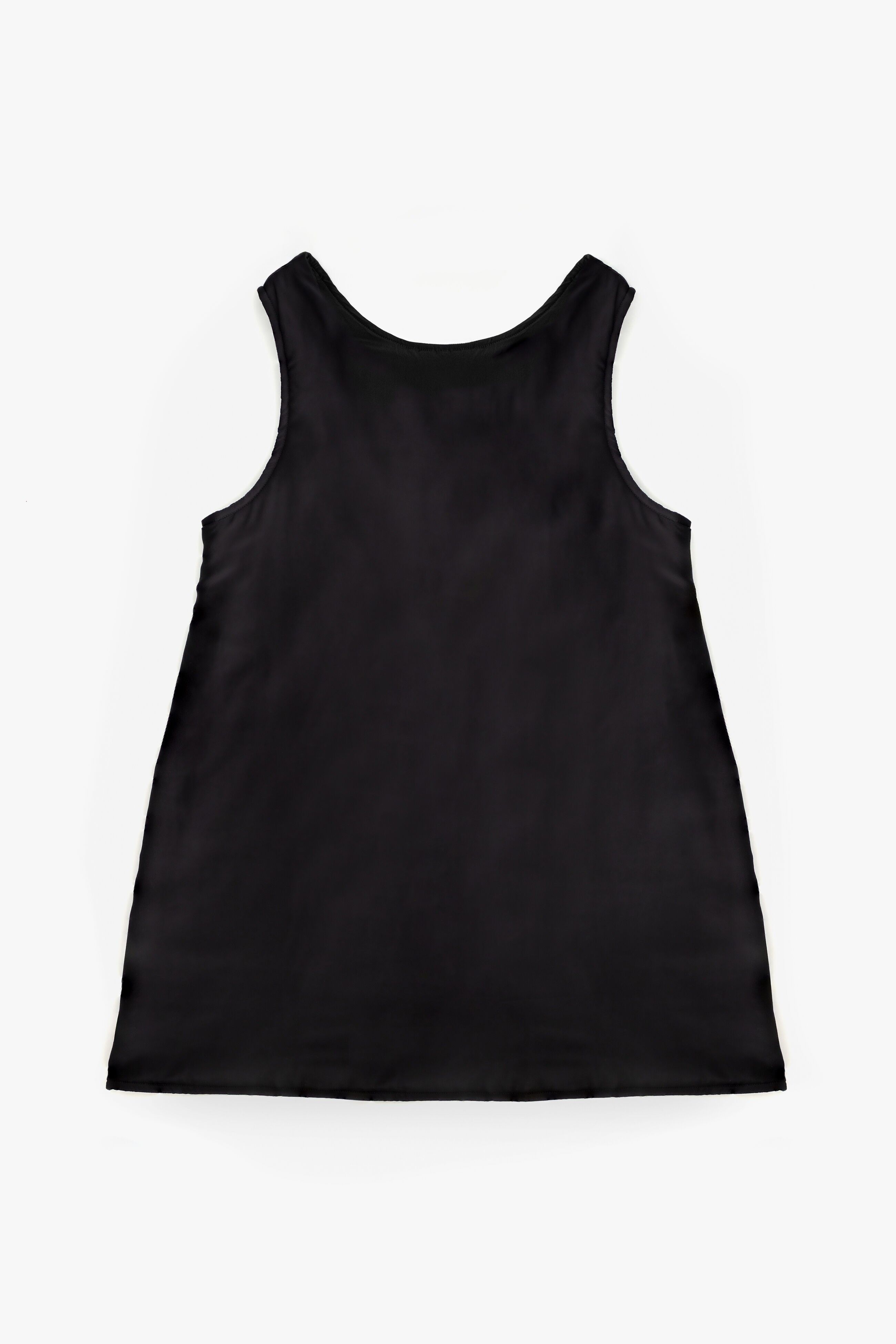 Robe bouffante en soie avec dos nu