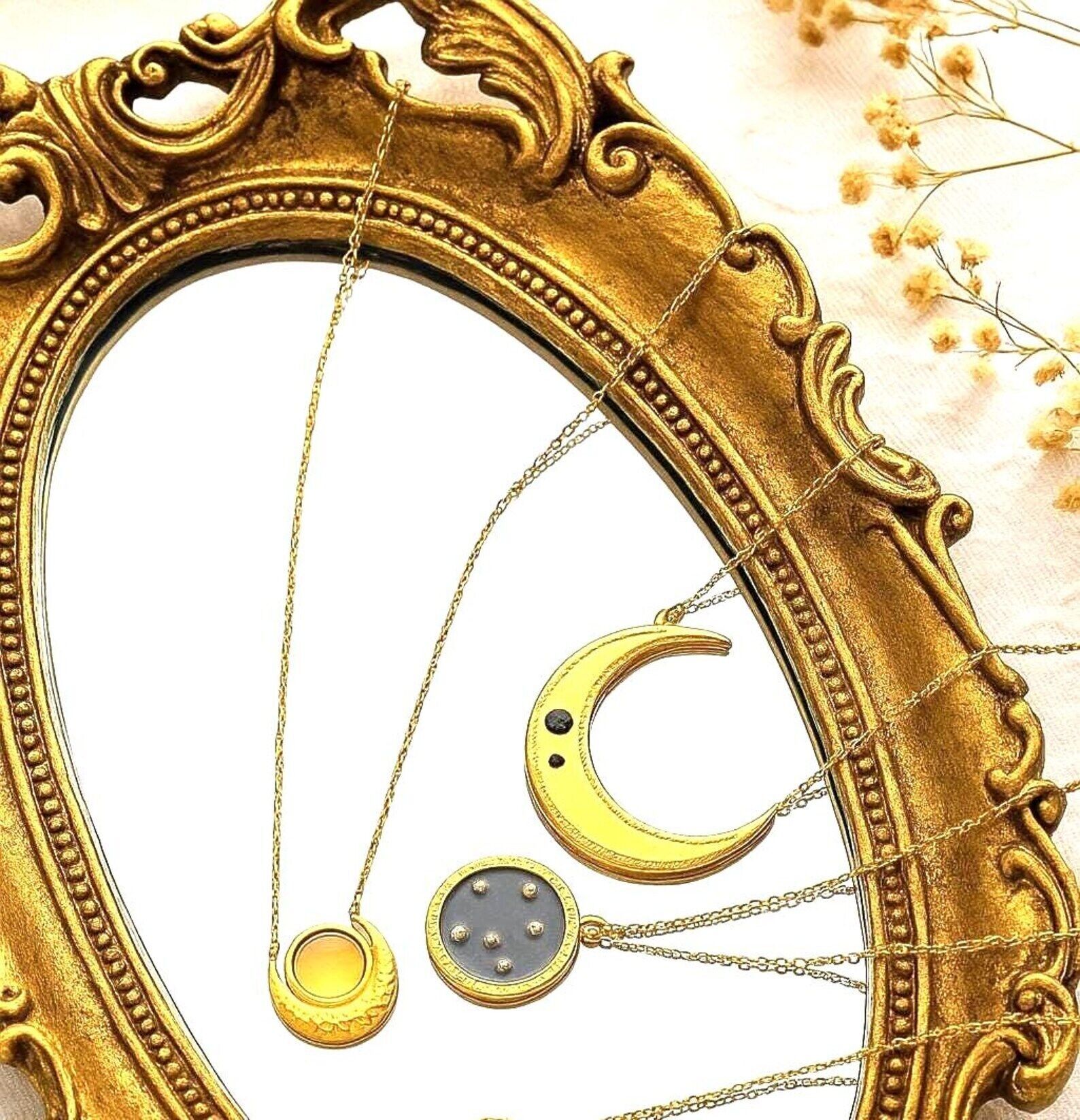 Collane celestiali minimaliste