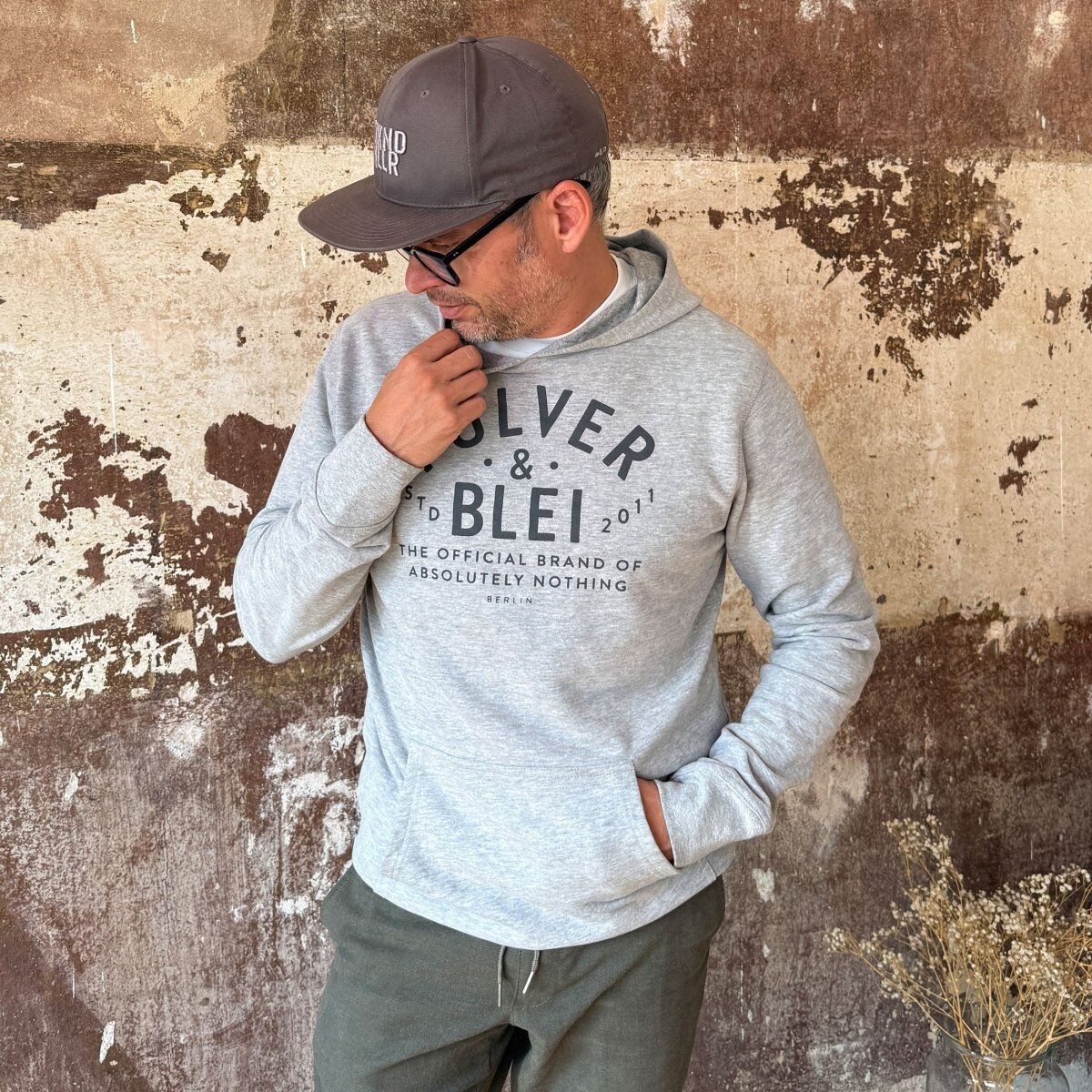 Peak Patrol Hoodie grau