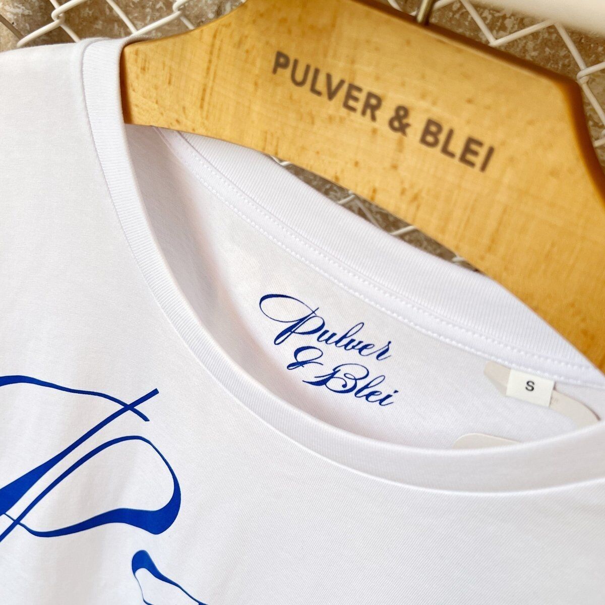 Paris Chic -  Fashion T-Shirt blanc
