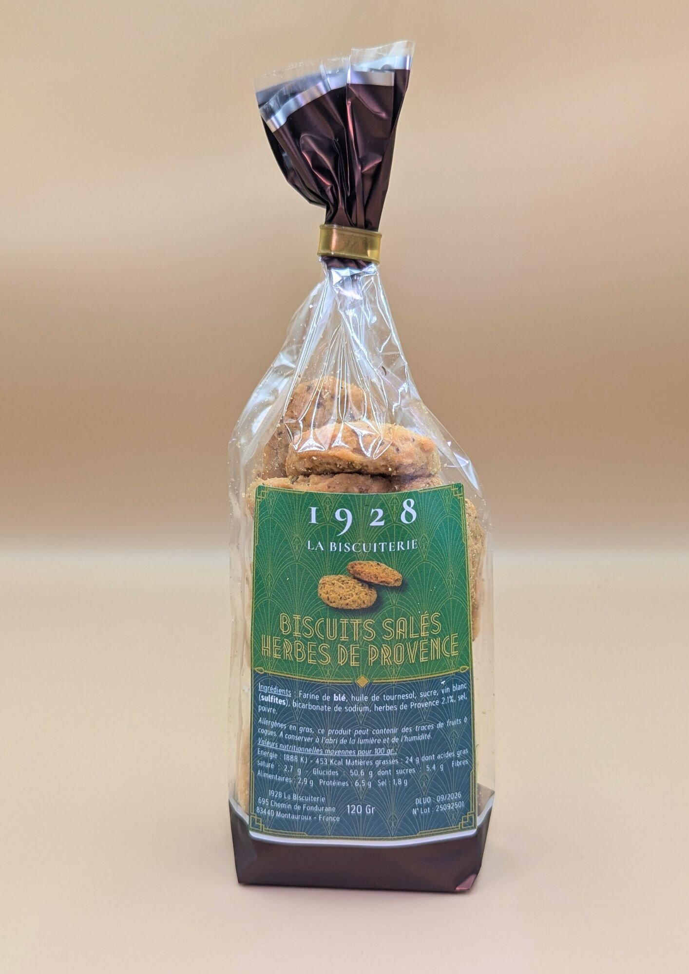 Herzhafte Kekse mit Kräutern der Provence