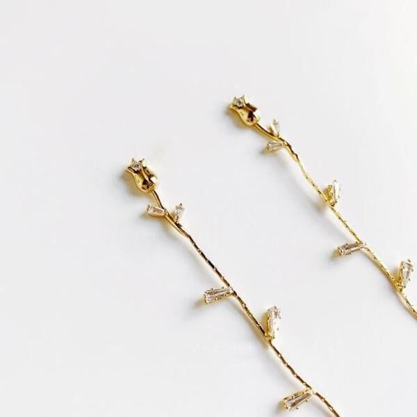 Orecchini lunghi retrò placcati oro rosa