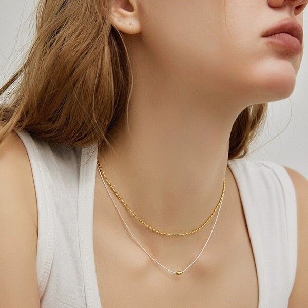 Collane a strati moderne ed eleganti - Oro e argento