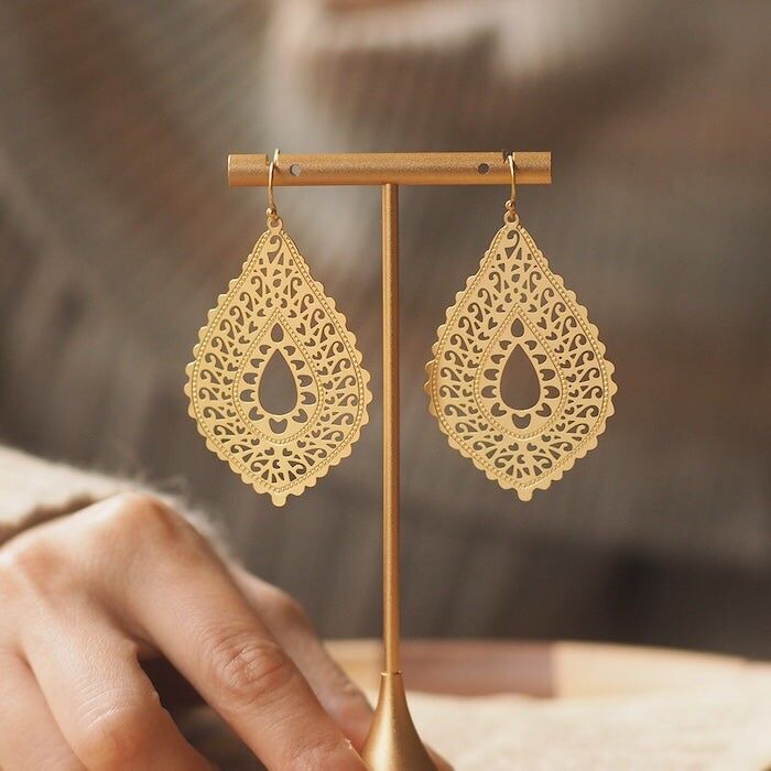 Filigrane Böhmische Blumenohrringe