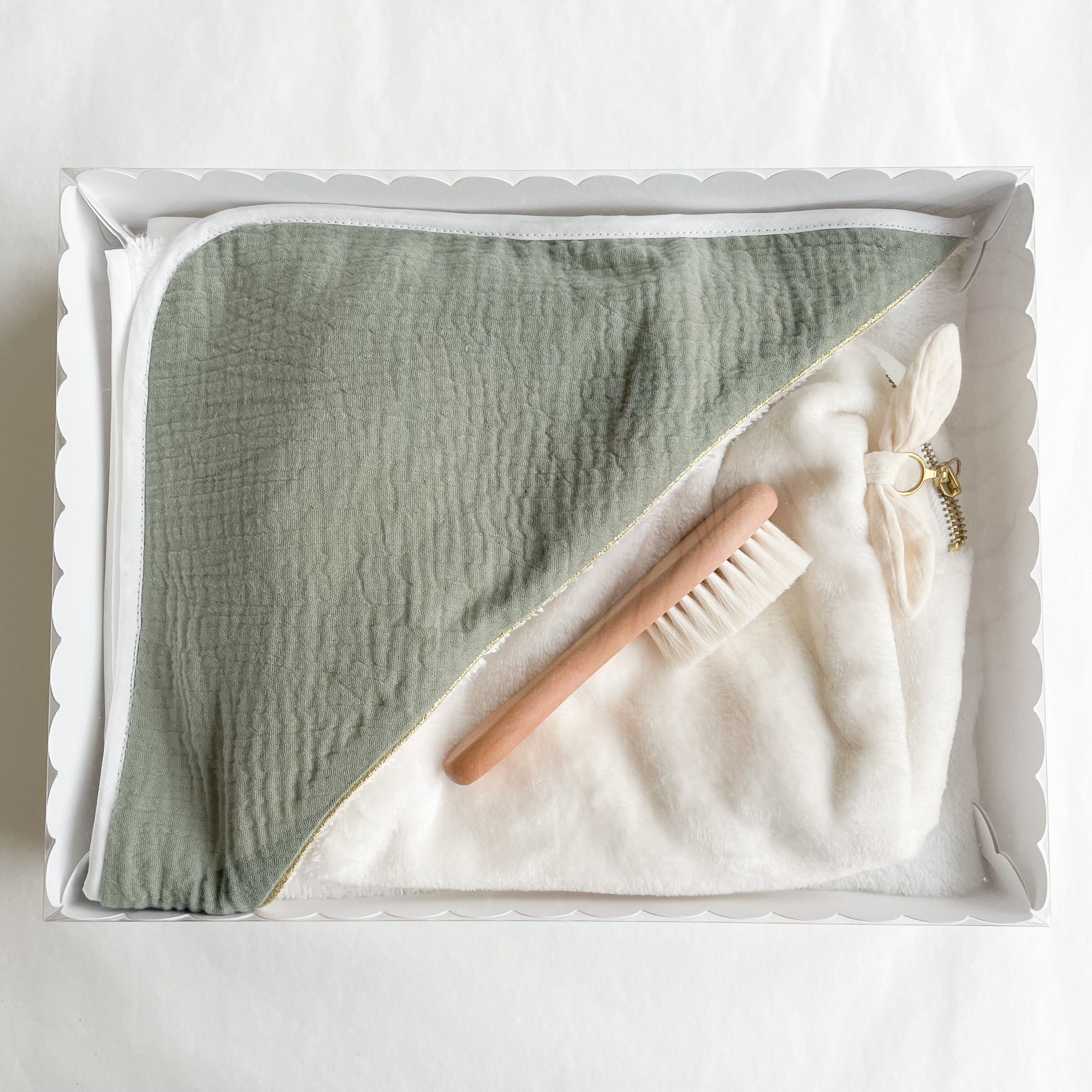 Set regalo personalizzato per il bagnetto del bambino in color cachi