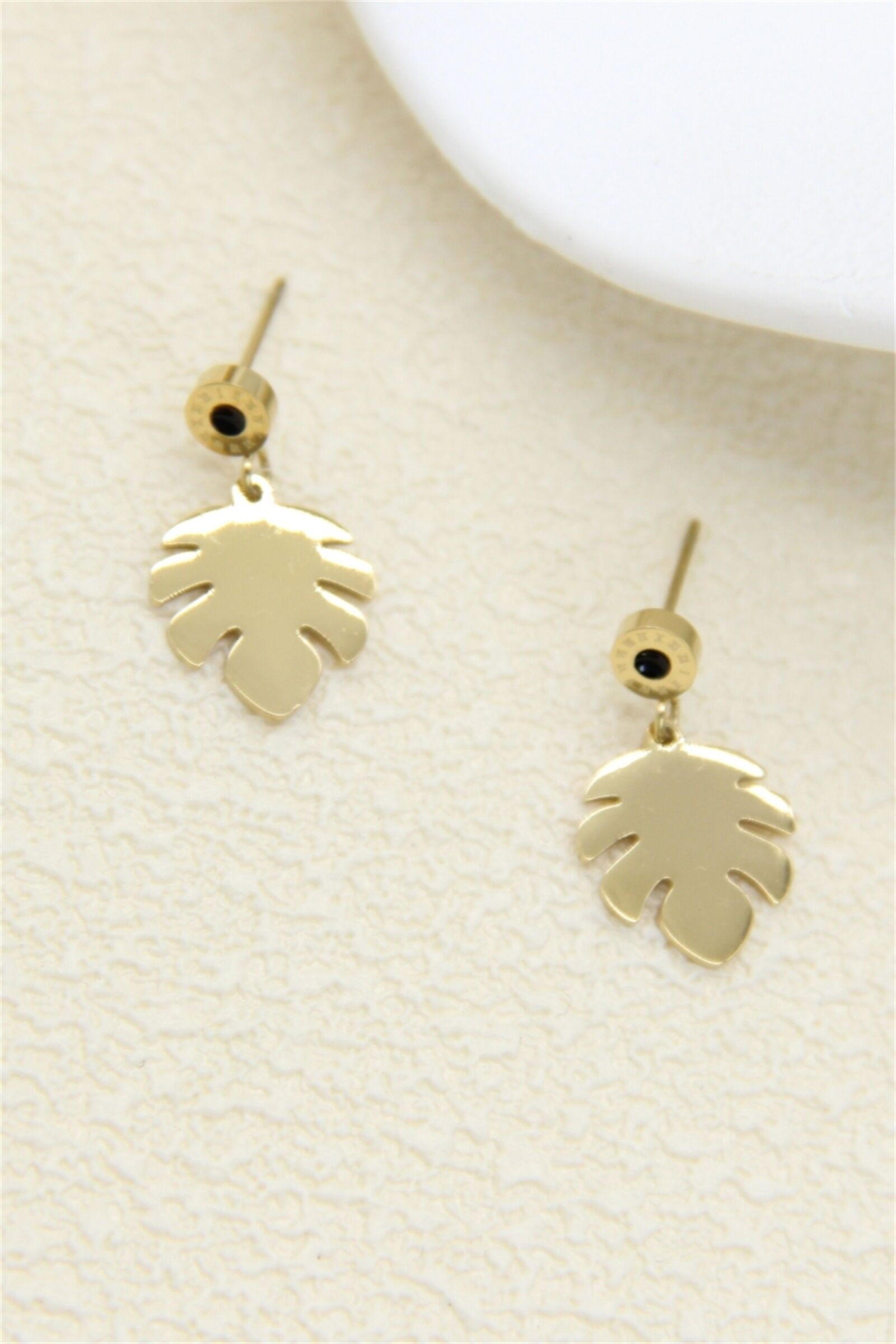 Ohrringe aus Blattgold – Edelstahl