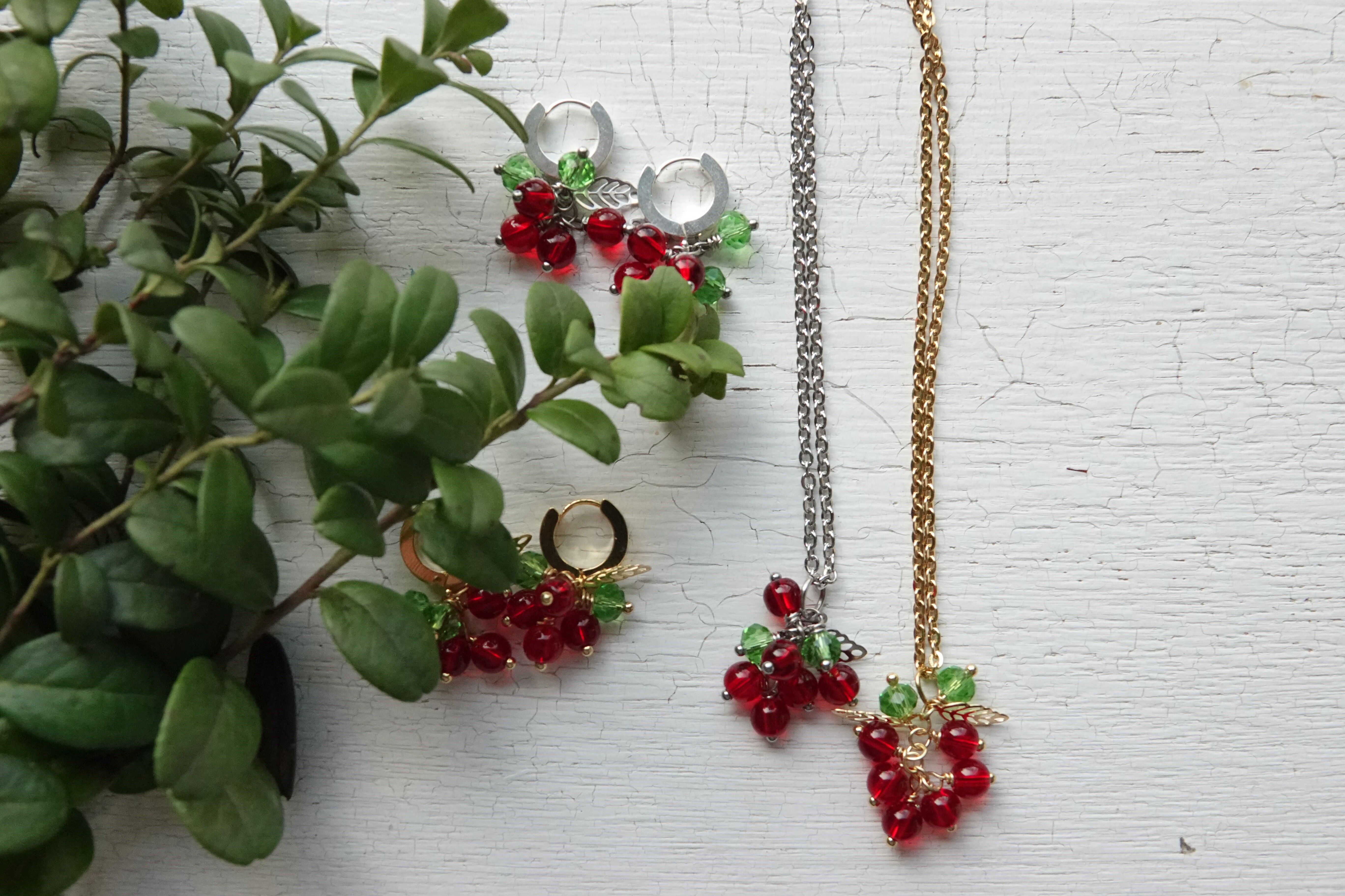 Lingonberry earrings - glass and steel - gold or silver color