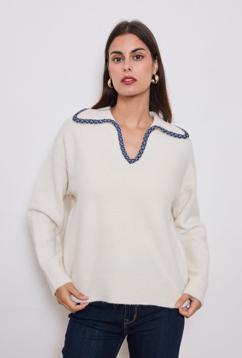 Maglione con scollo a V, colletto a camicia e treccia in denim