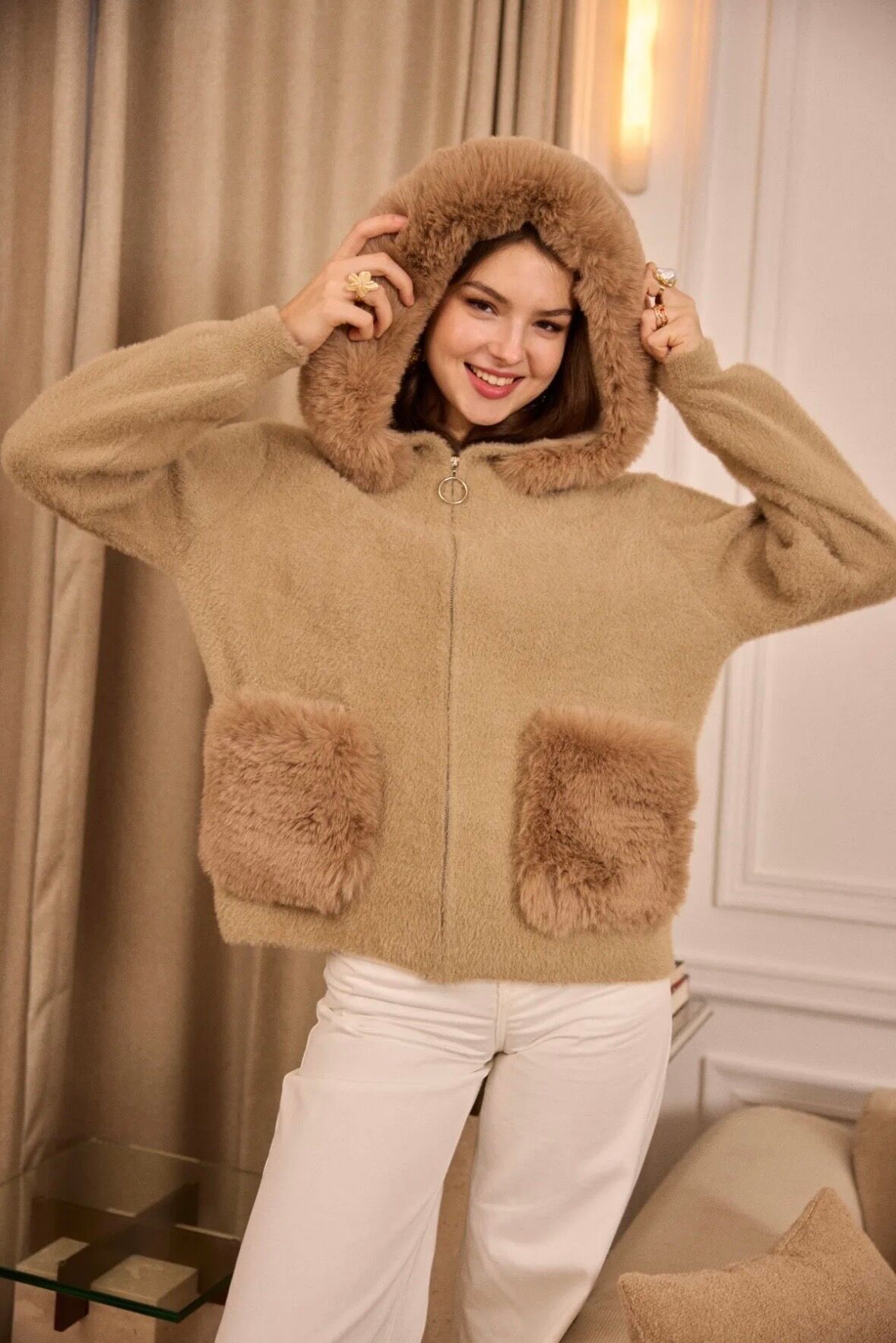 Hooded jacket with faux fur pockets - 570