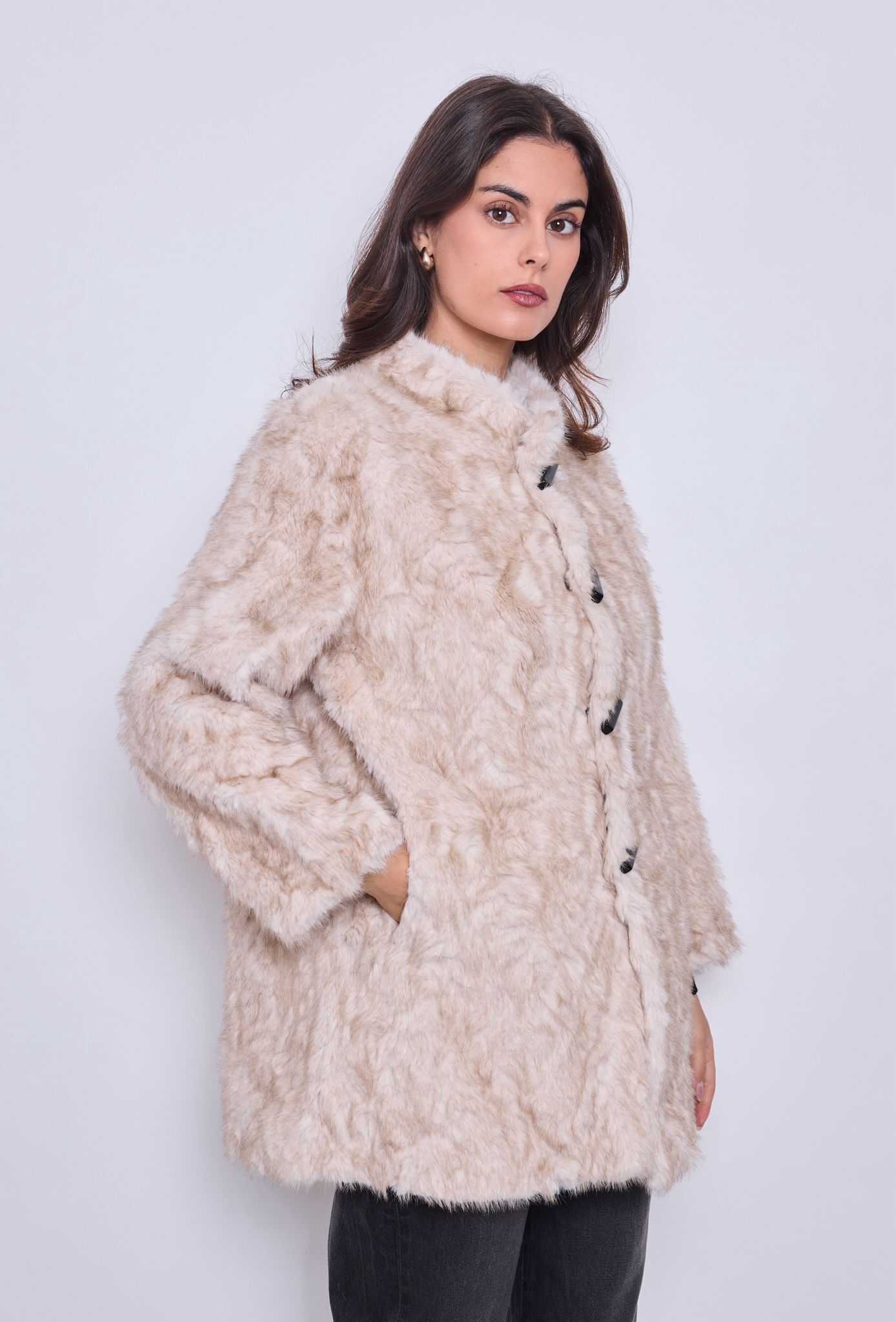 Cappotto in pelliccia sintetica morbida