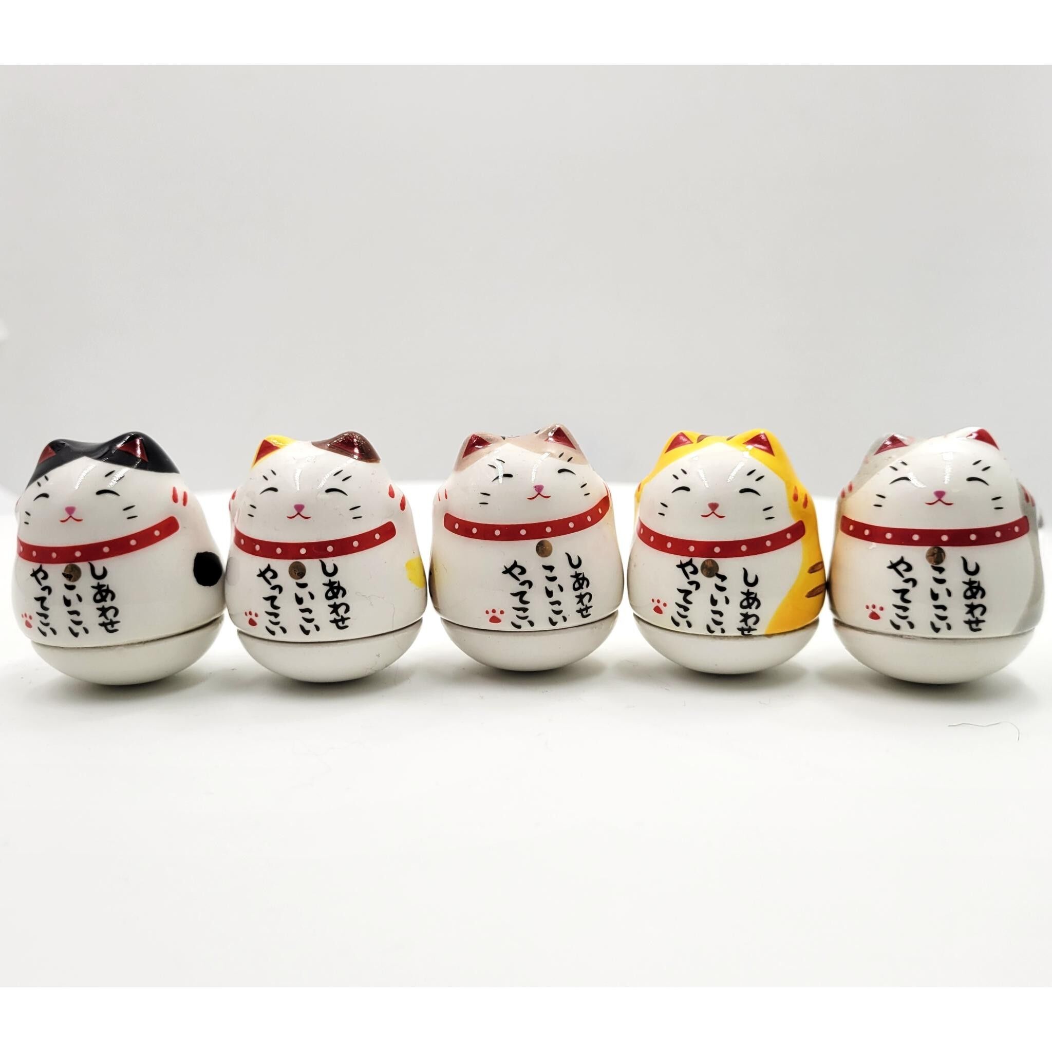 Yurayura-Katze MANEKINEKO-Puppe, die sich selbst aufrichtet, Keramik