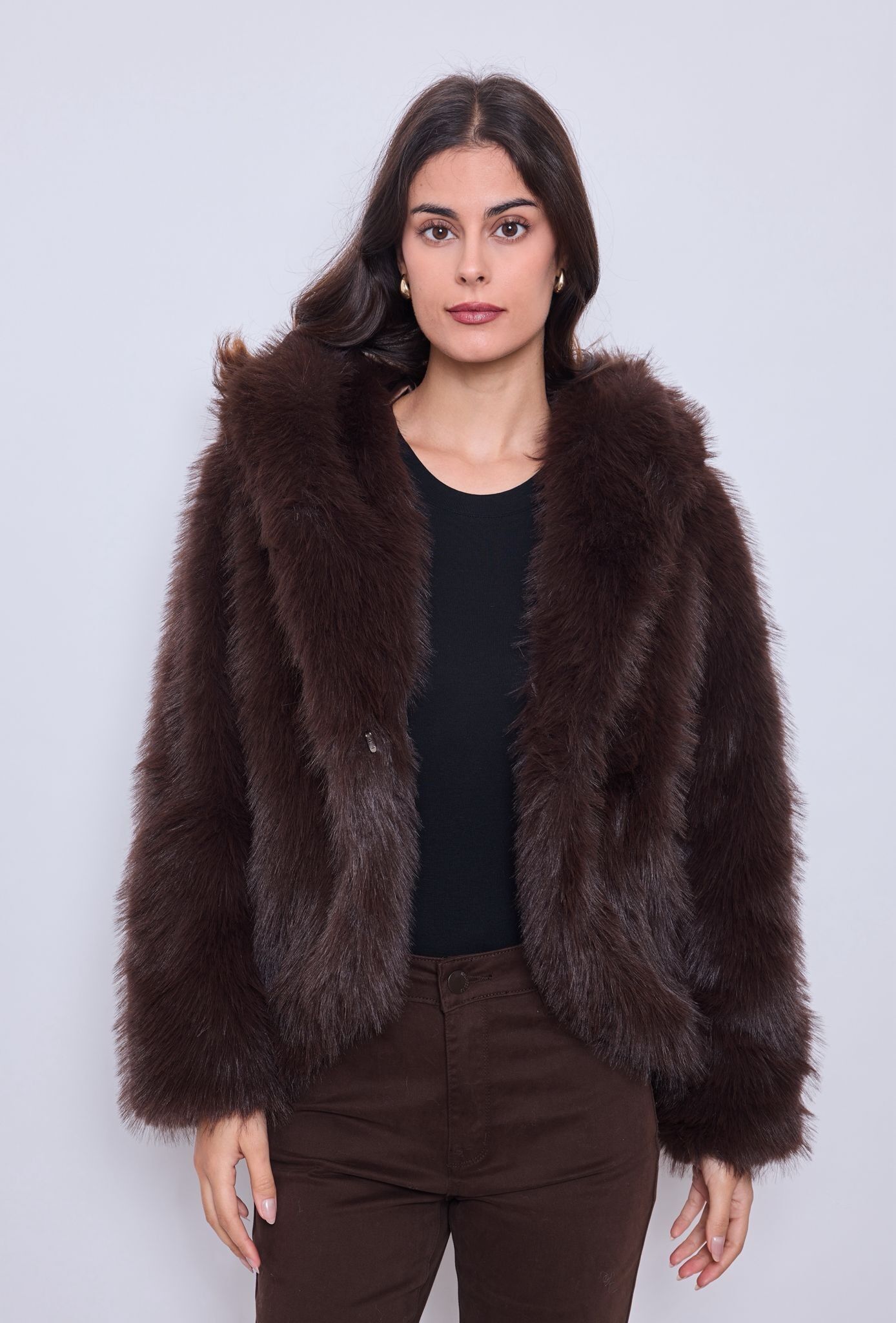 Giacca lunga in pelliccia sintetica con cappuccio