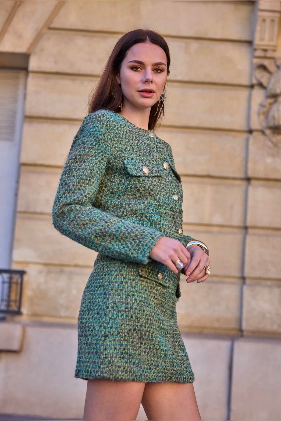 Giacca in tweed con bottoni dorati - 2570