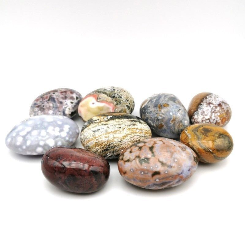 Kieselsteine ​​– Ozeanjaspis / Kugelförmig