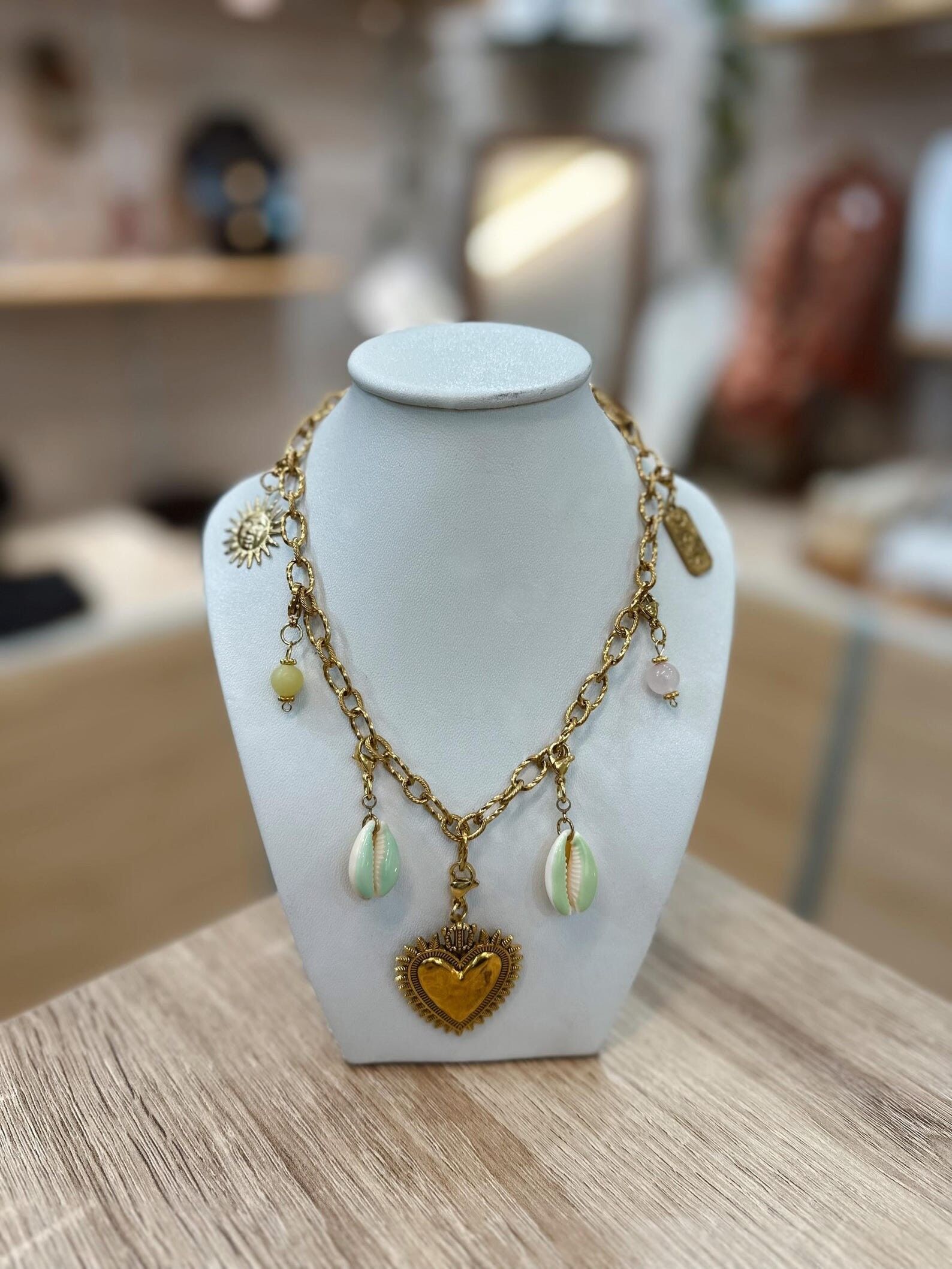 Collana "Cuore intuitivo"