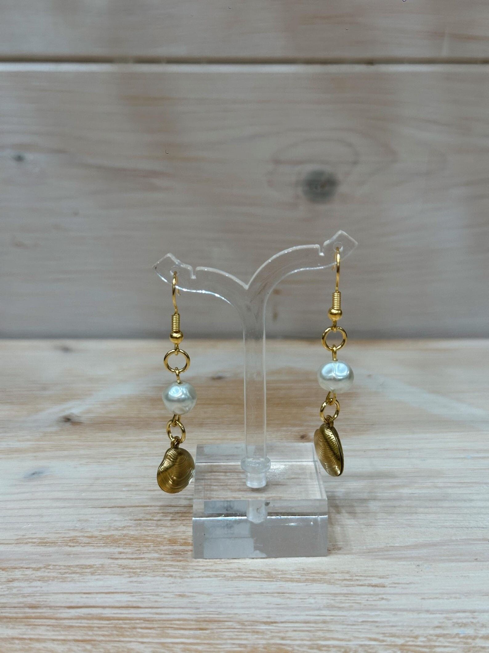 Pendientes de “espuma dorada”