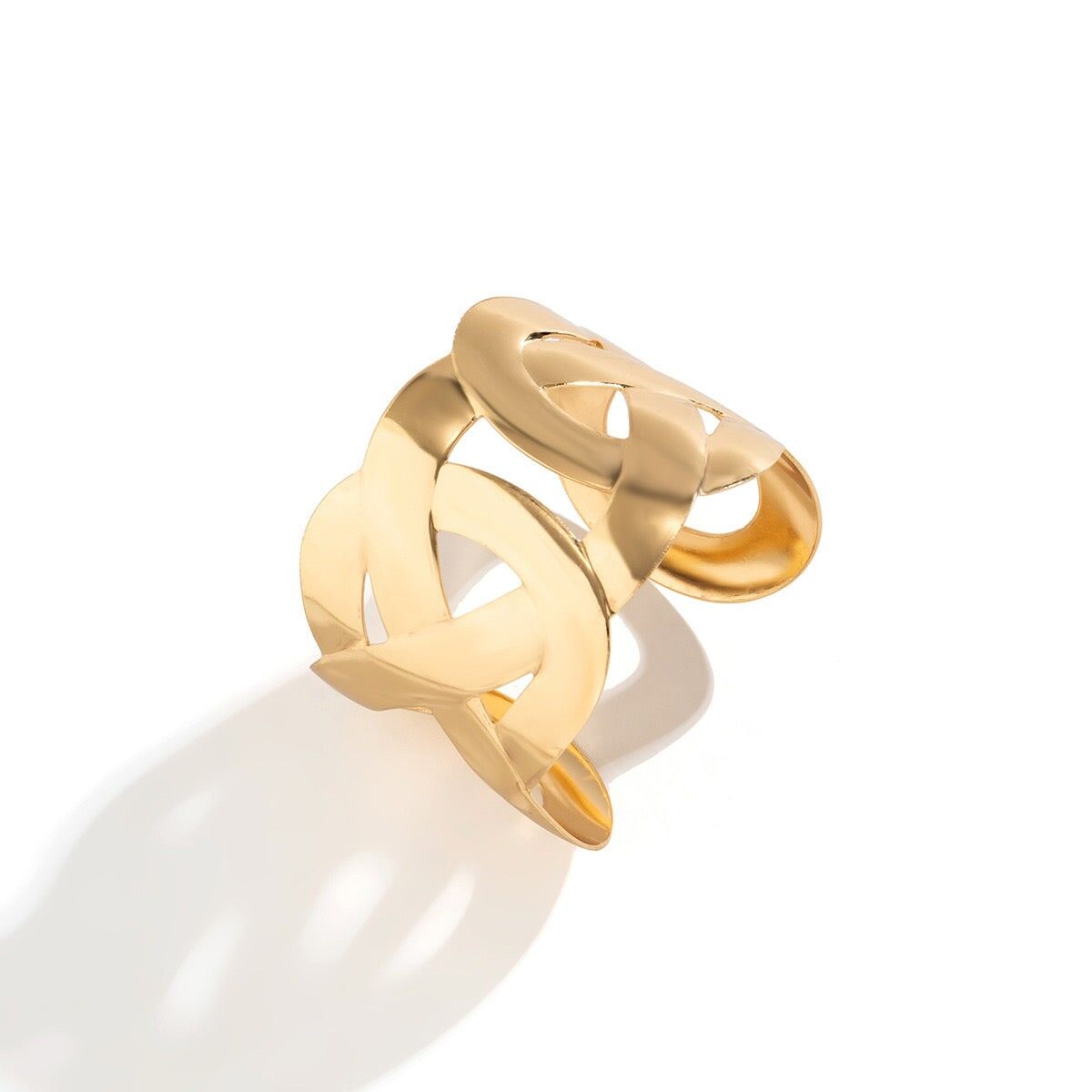 Bracciale rigido regolabile in oro con maglie larghe e lisce ad incastro