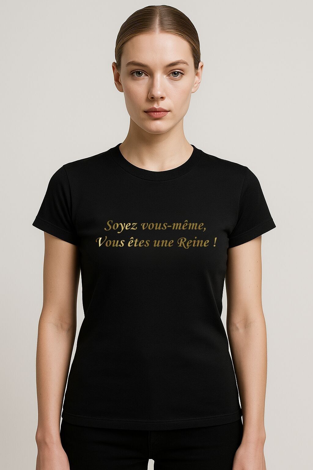 T-shirt nera da donna con slogan dorato - 100% cotone Tadoupika