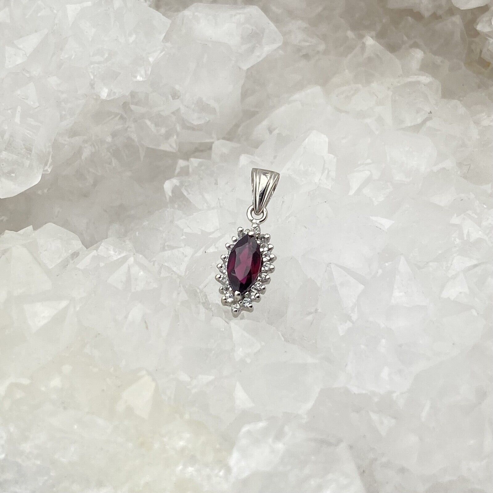 Silver Pendant - Noodle Garnet