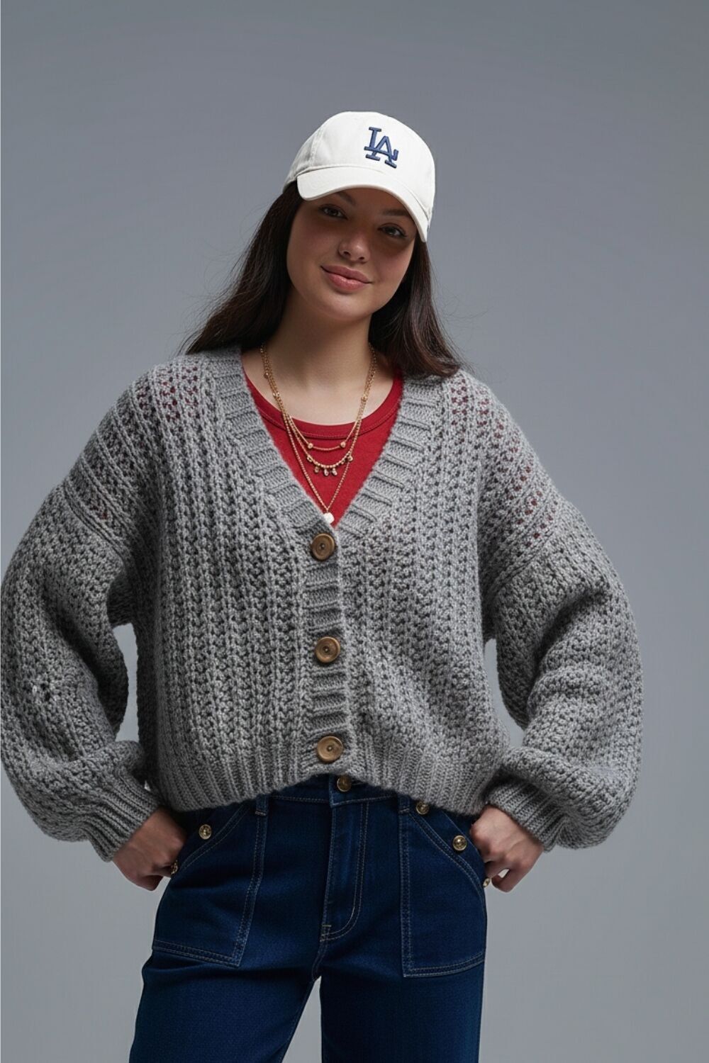 Offener, grob gestrickter Cardigan in Grau mit Knöpfen