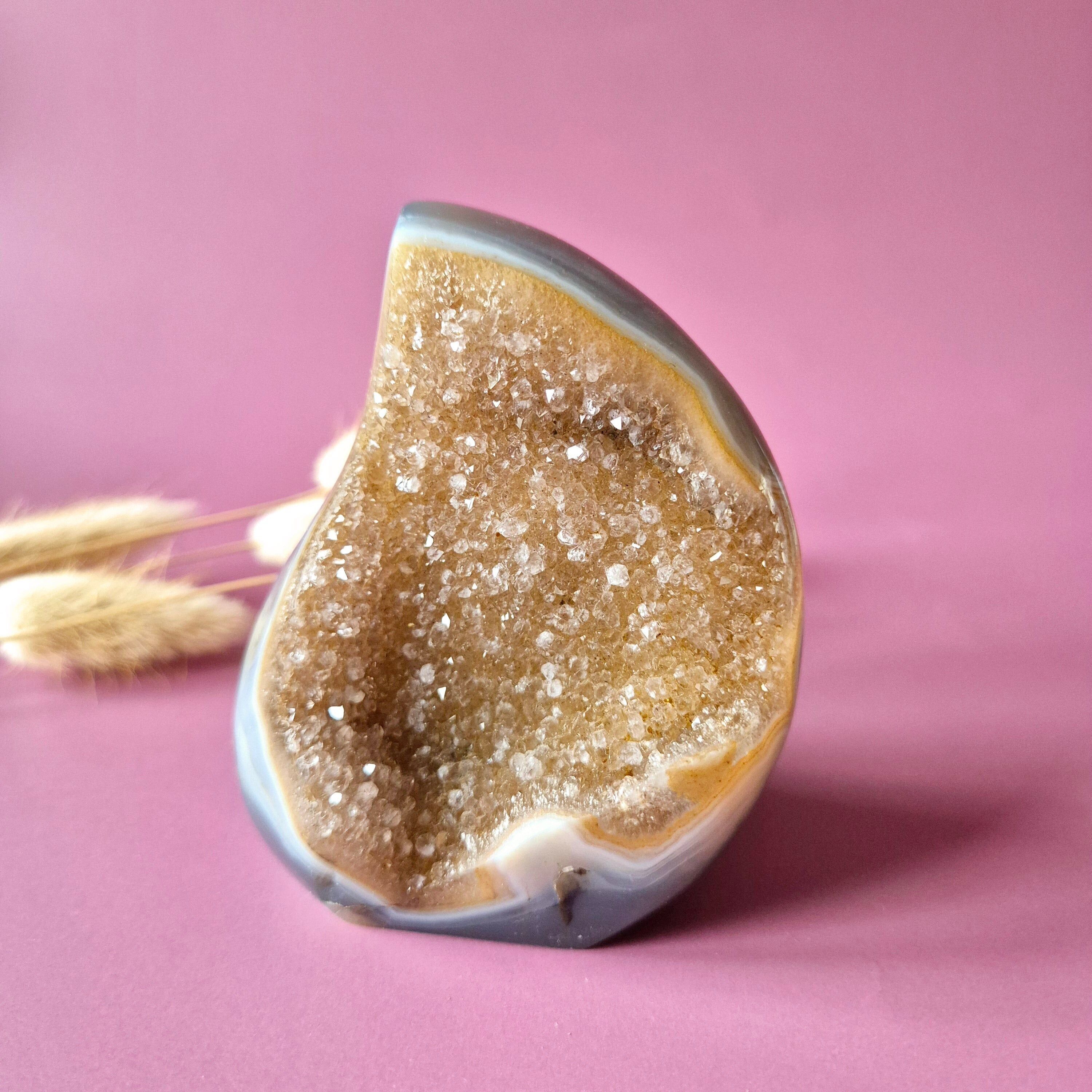 Cristal de gema de pie de ágata gris drusa en forma de lágrima/llama - #4 260g.