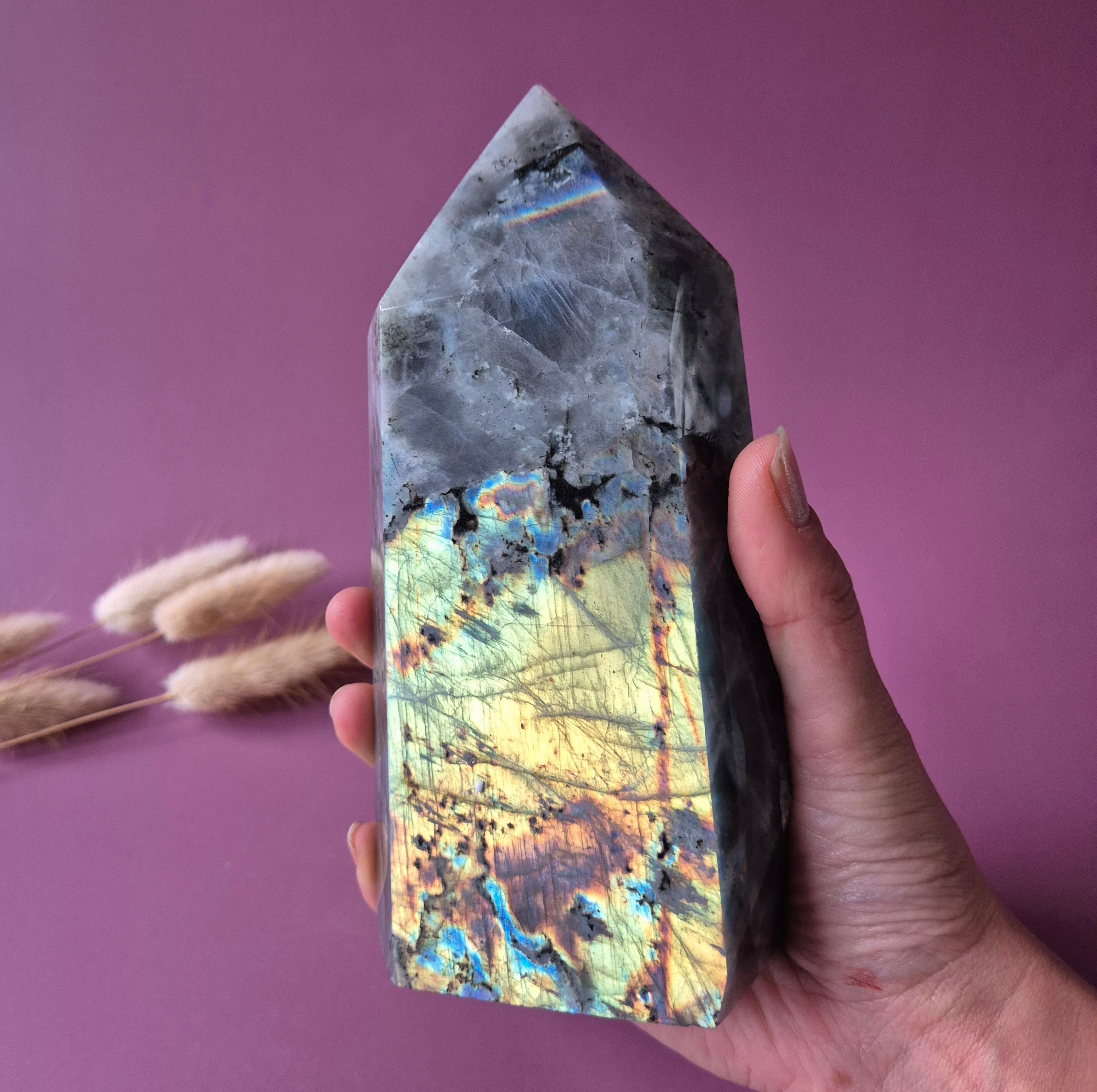 Tour de labradorite violette/arc-en-ciel XL avec reflets irisés – n° 4, 933 g