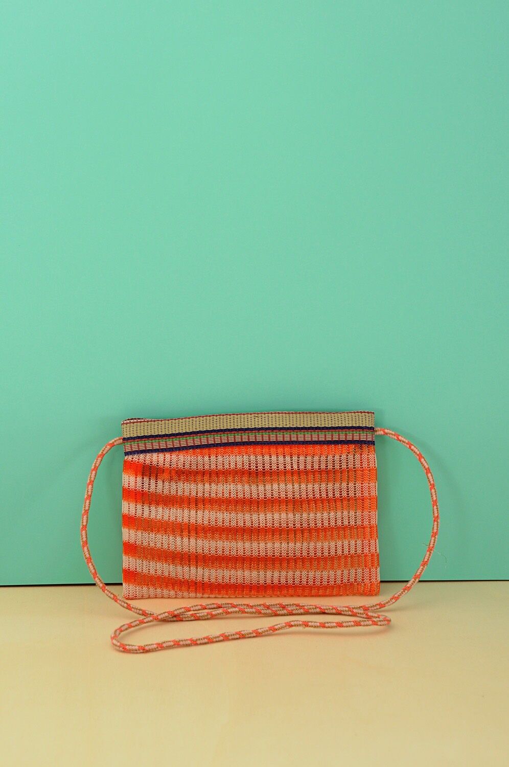 Pochette bandoulière Résille nylon Recyclé Carotte