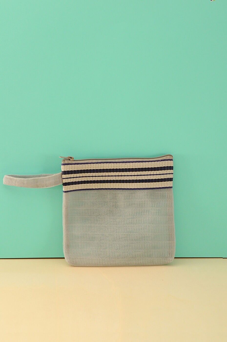 Pochette Résille de Plastic Recyclé GRIS Chic